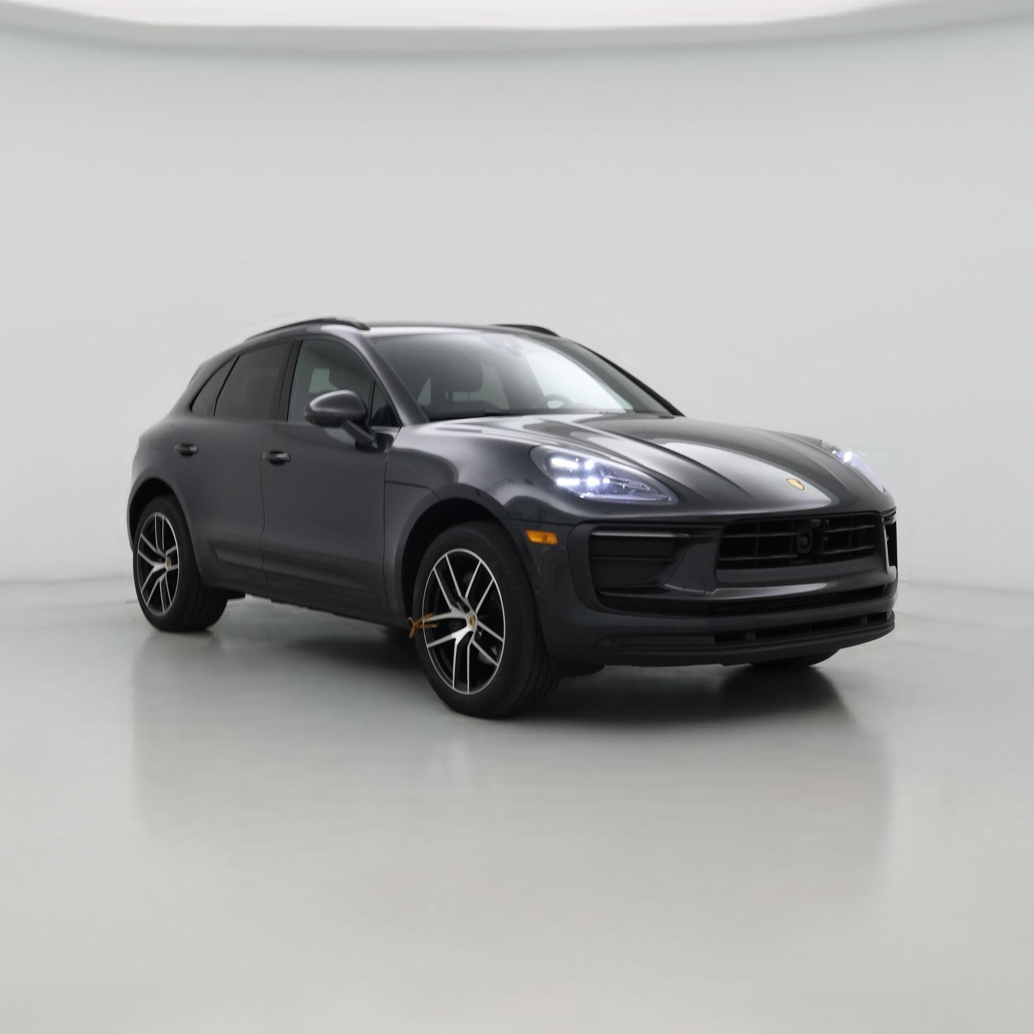 Thumbnail: 2023 Porsche Macan - 1