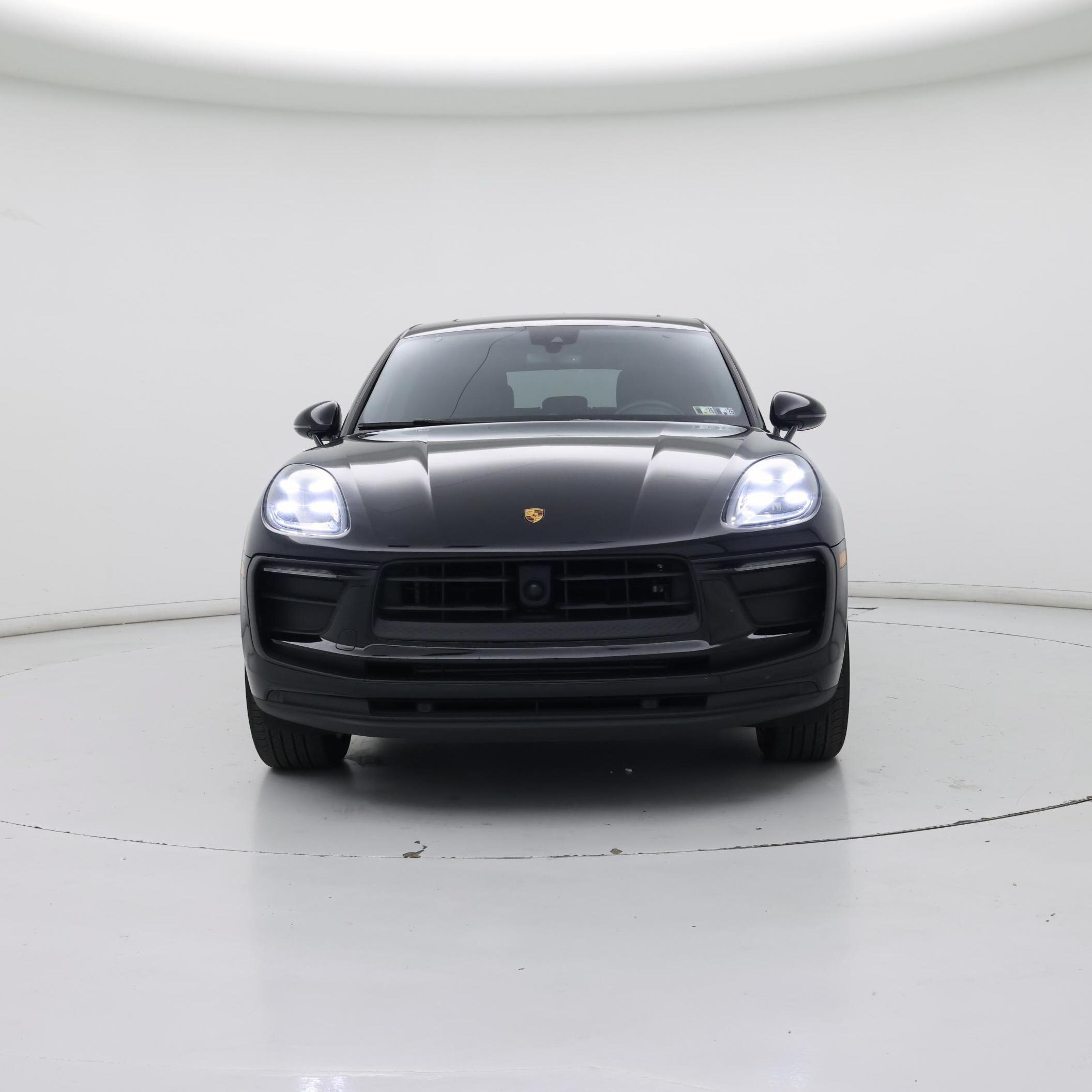 Thumbnail: 2023 Porsche Macan - 5