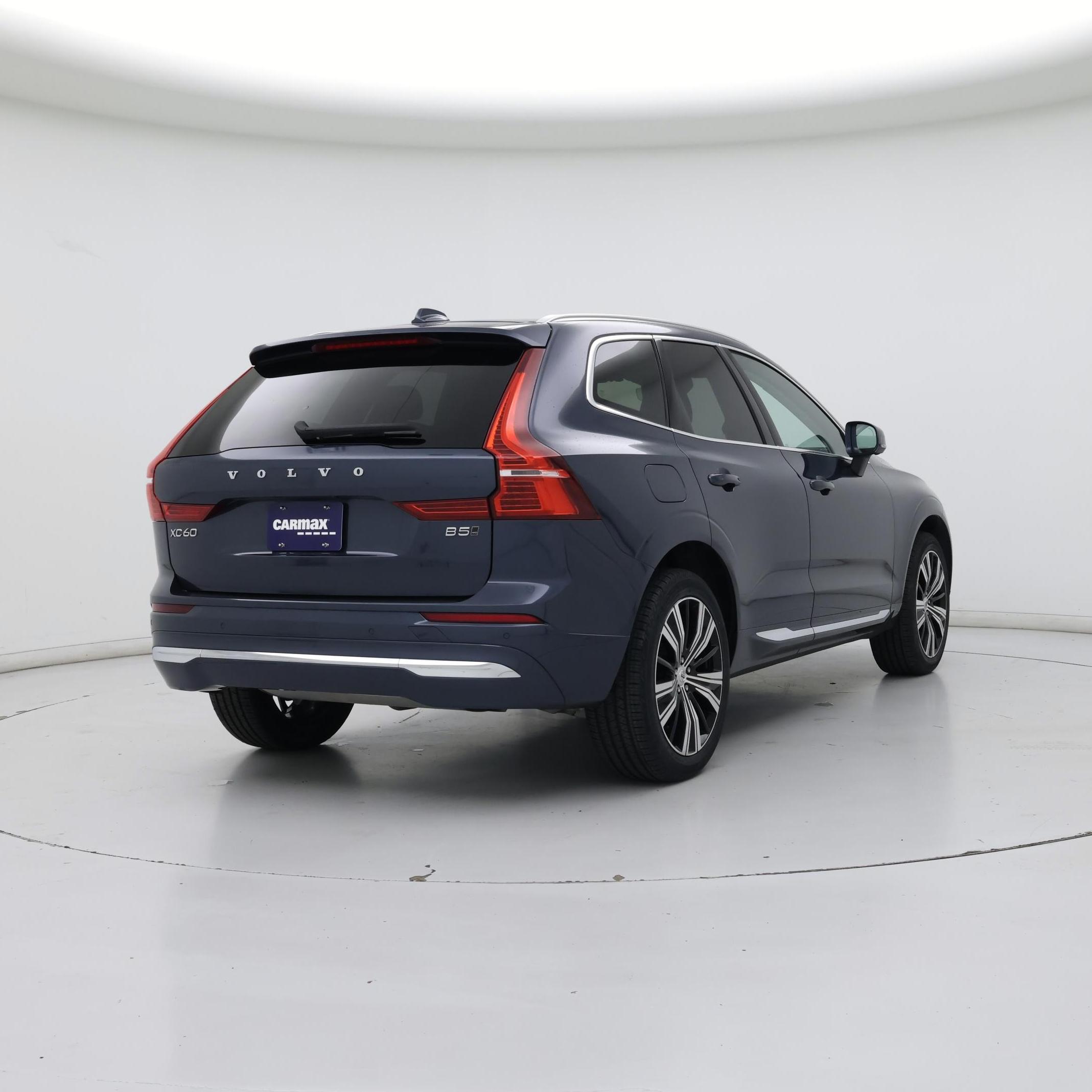 Thumbnail: 2023 Volvo XC60 - 8