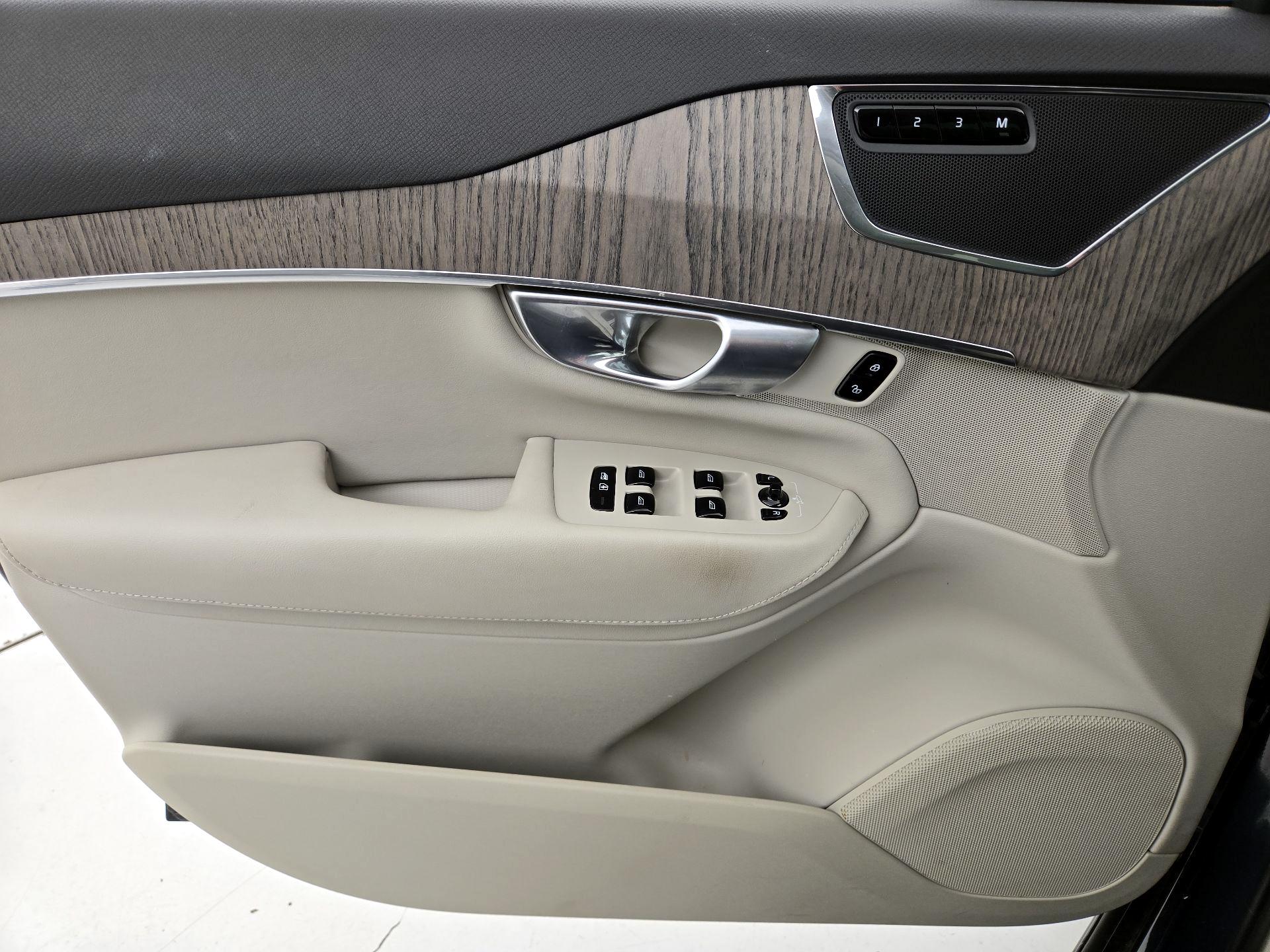 Thumbnail: 2024 Volvo XC90 - 12