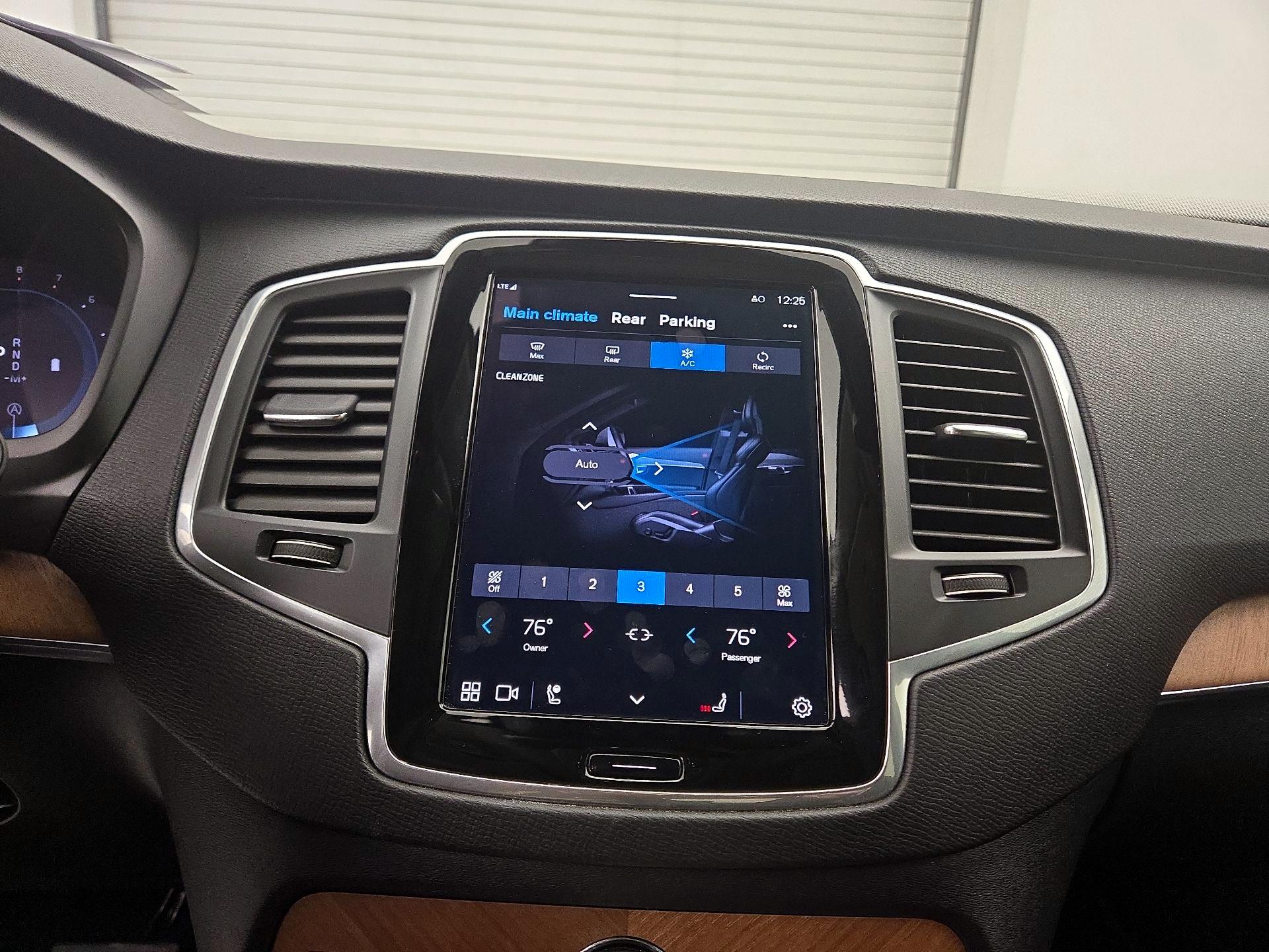 Thumbnail: 2023 Volvo XC90 - 15