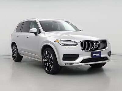 2022 Volvo XC90 T6 Momentum