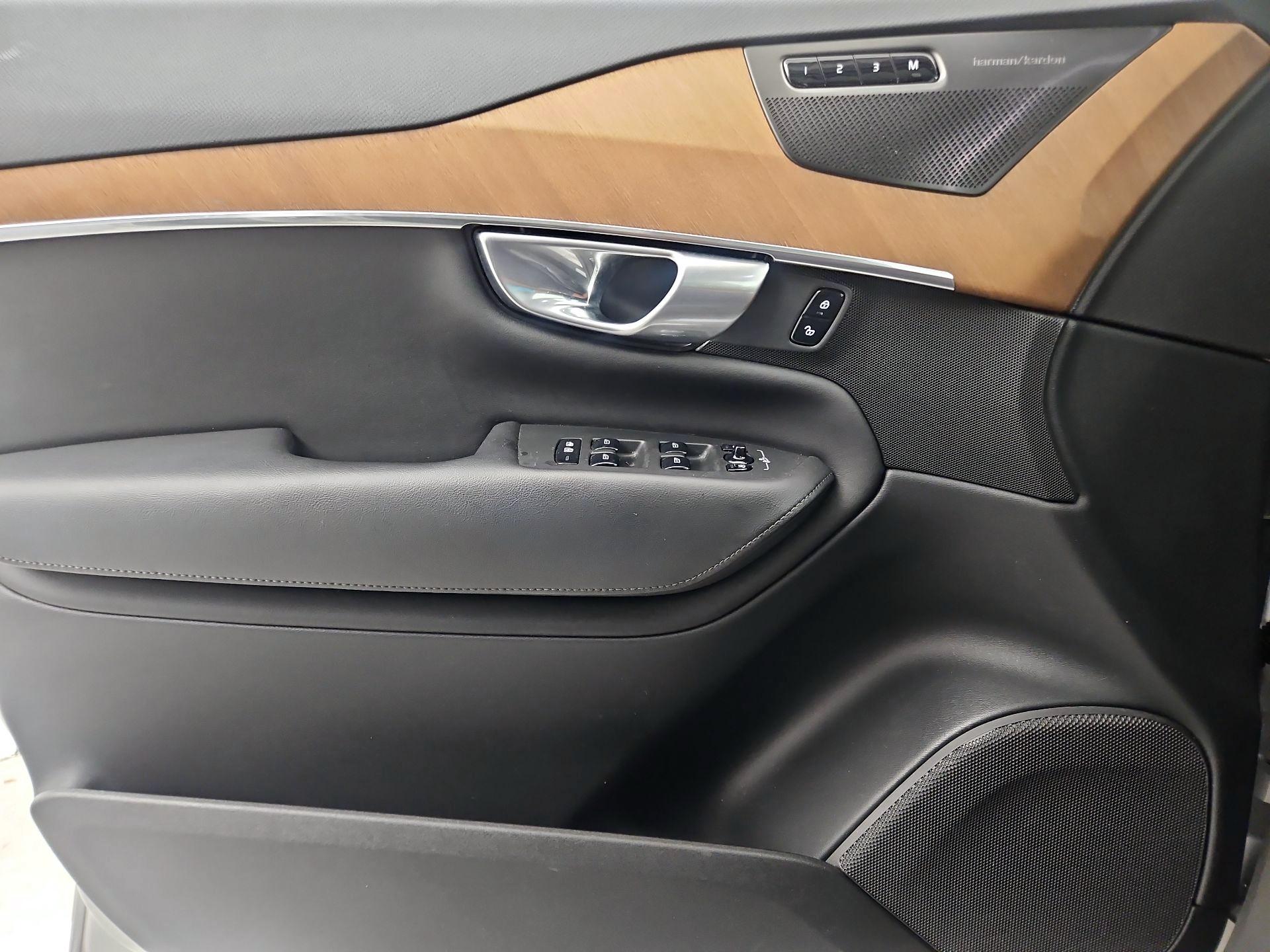 Thumbnail: 2024 Volvo XC90 - 12