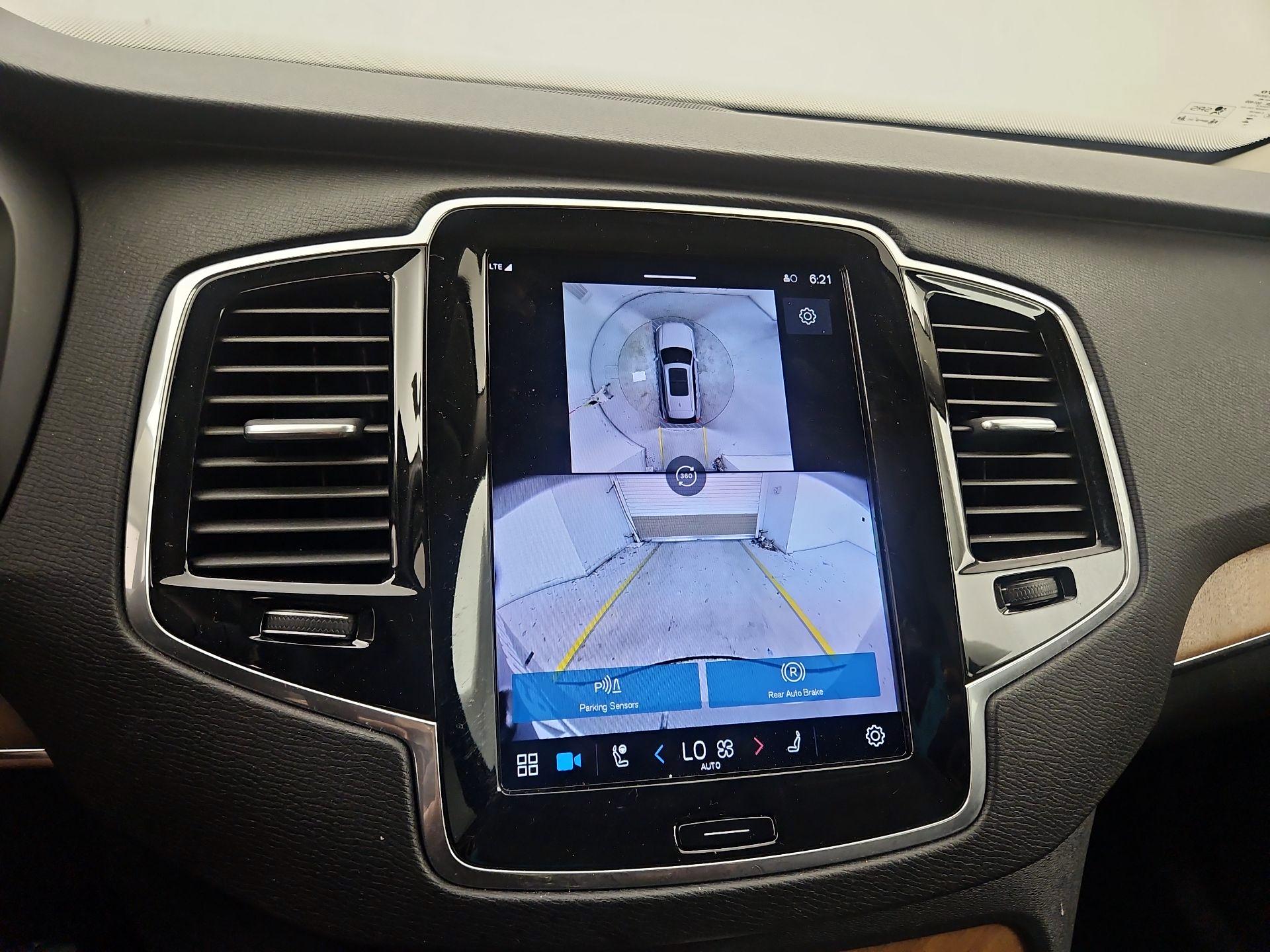 Thumbnail: 2024 Volvo XC90 - 14