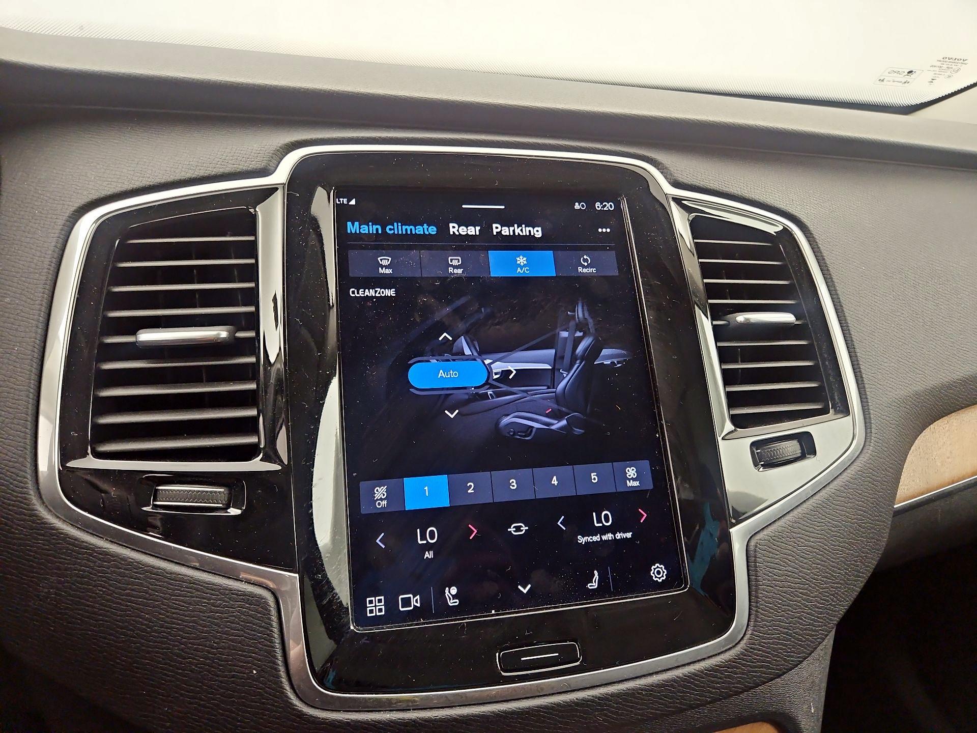 Thumbnail: 2024 Volvo XC90 - 16