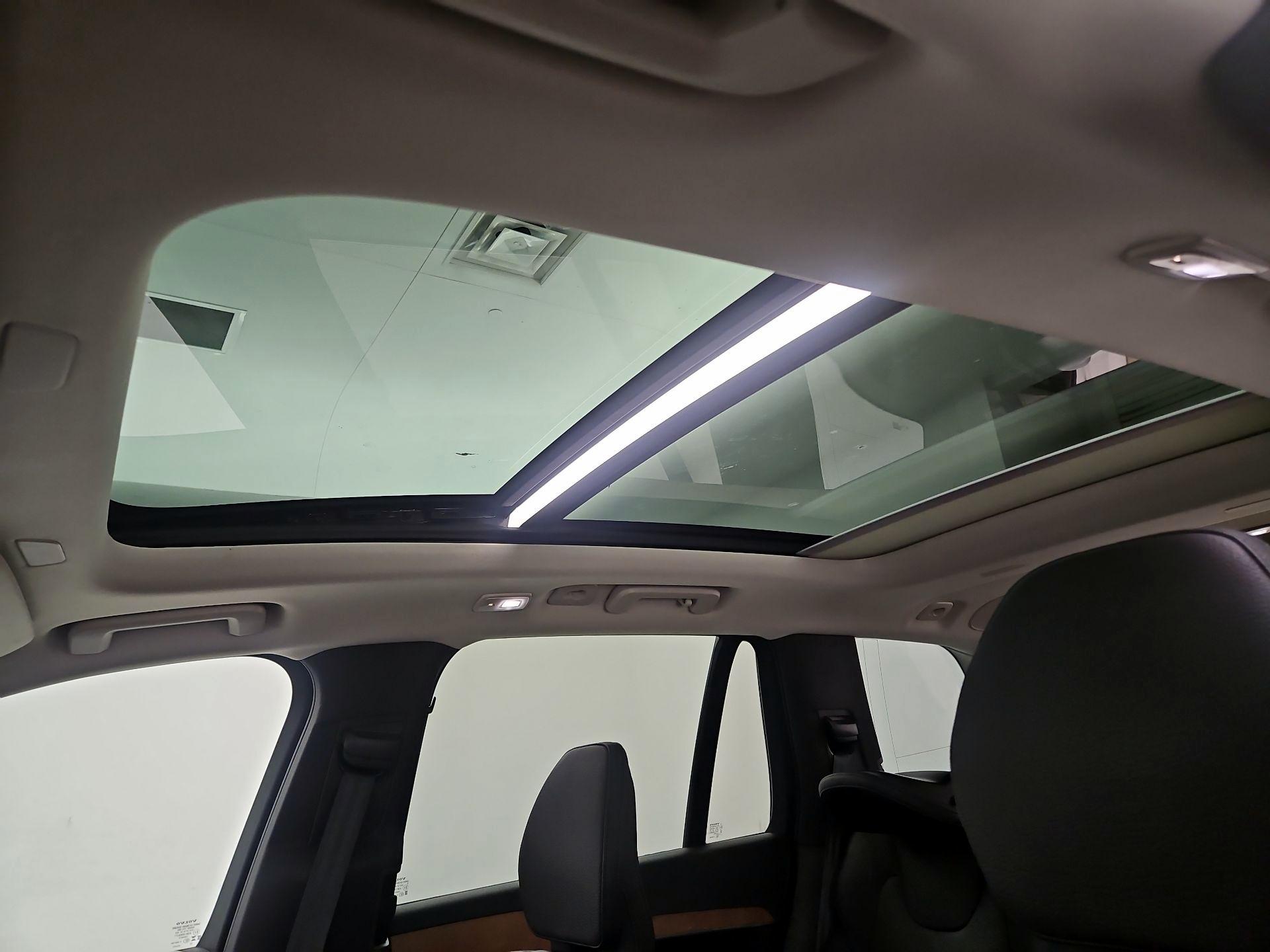 Thumbnail: 2024 Volvo XC90 - 19