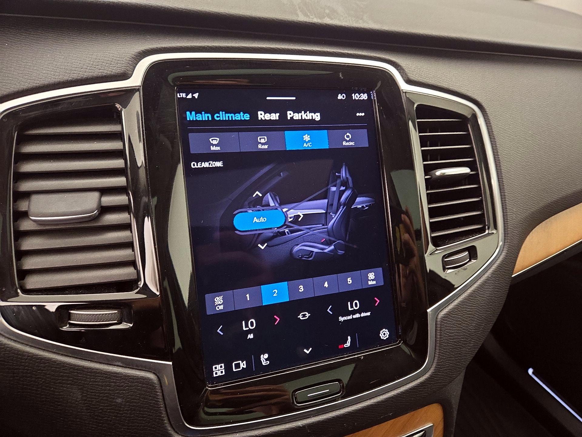 Thumbnail: 2024 Volvo XC90 - 17