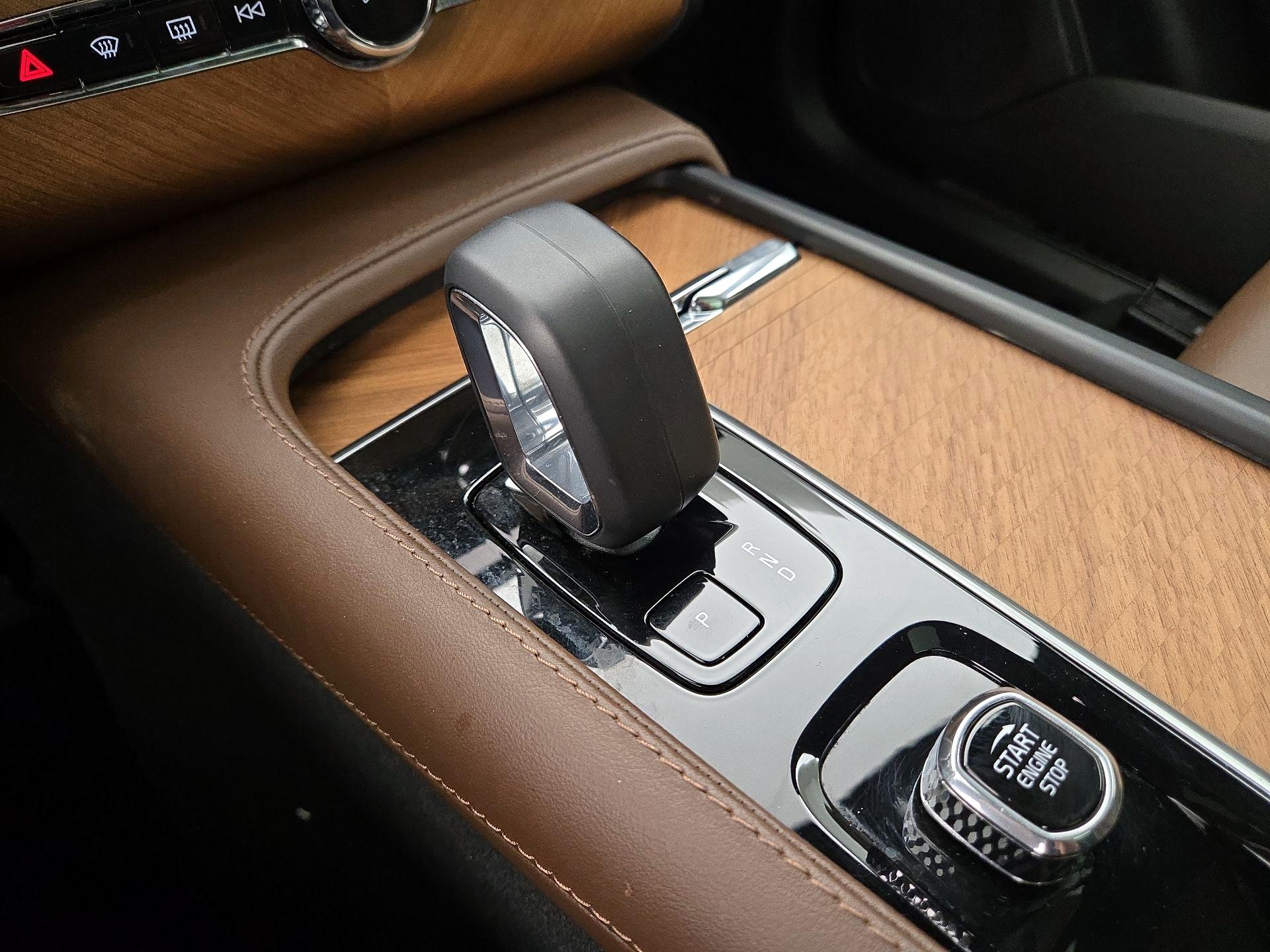 Thumbnail: 2024 Volvo XC90 - 18