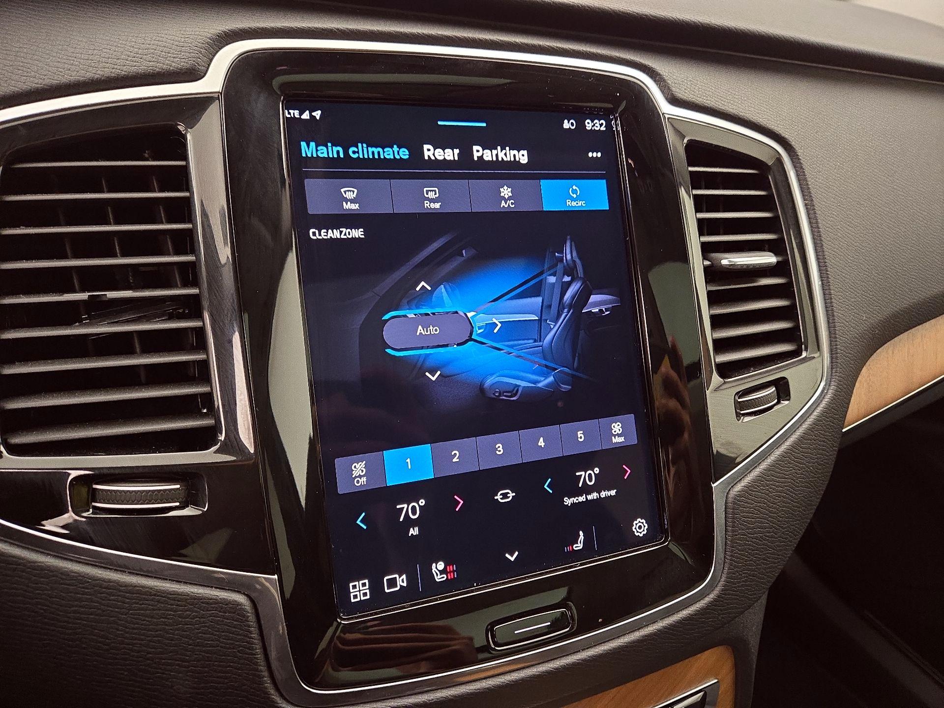 Thumbnail: 2024 Volvo XC90 - 15