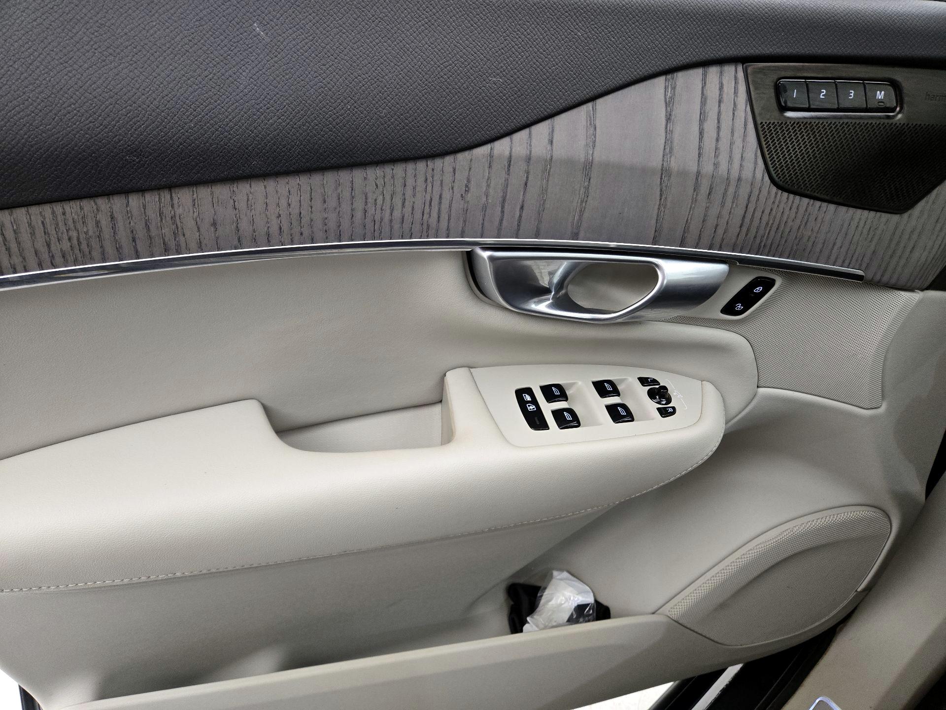 Thumbnail: 2024 Volvo XC90 - 12