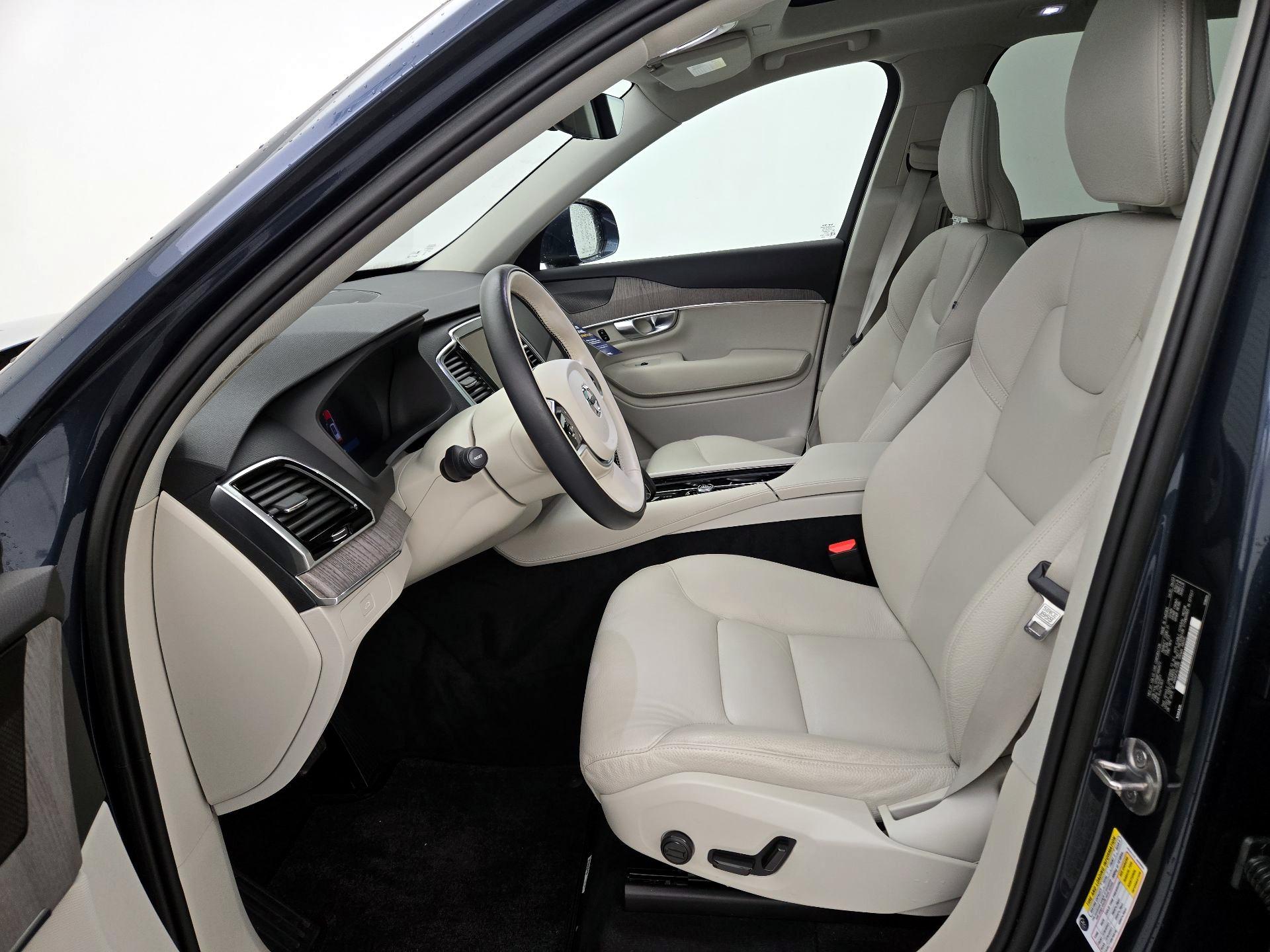 Thumbnail: 2023 Volvo XC90 - 11