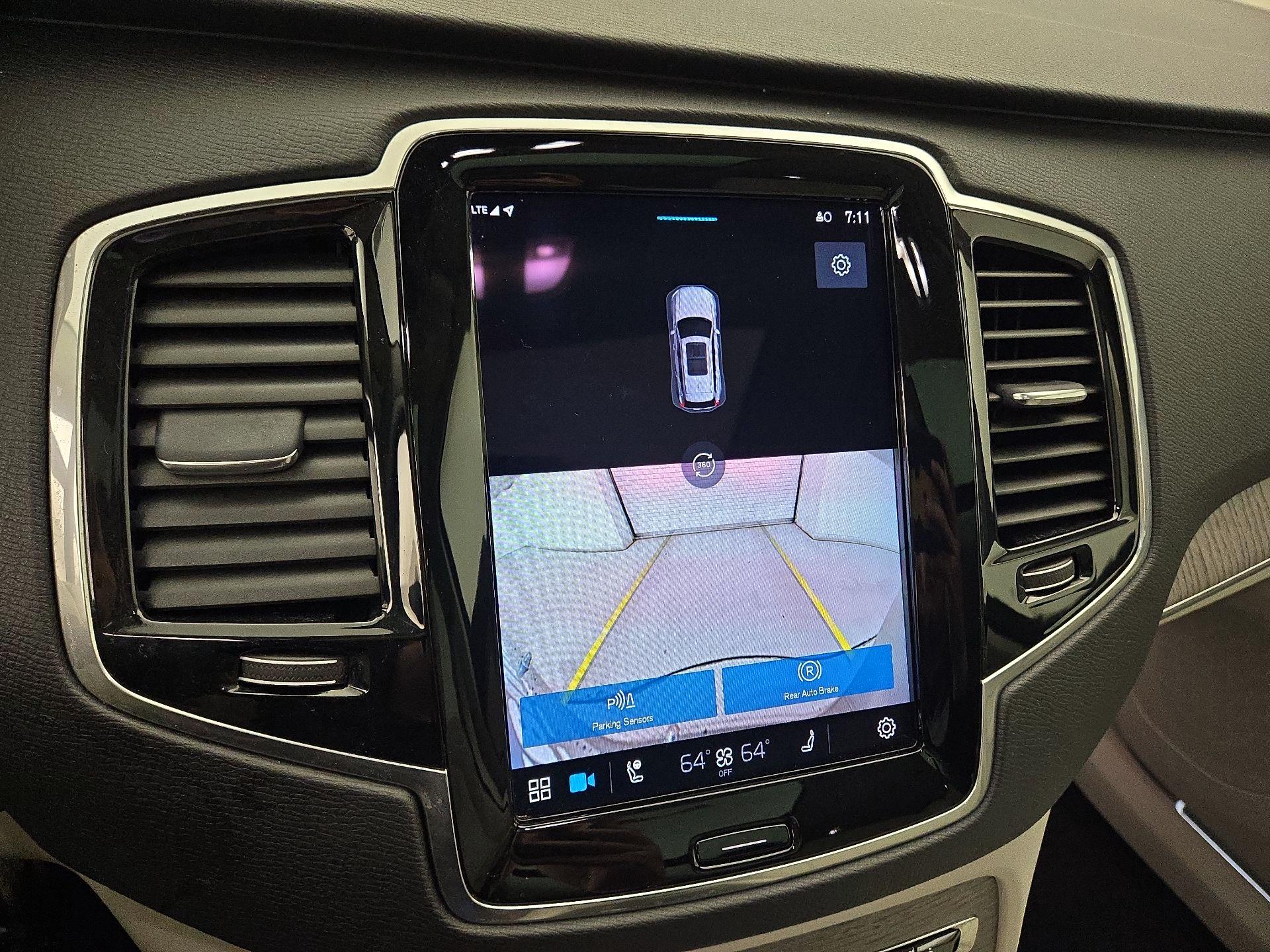 Thumbnail: 2023 Volvo XC90 - 15