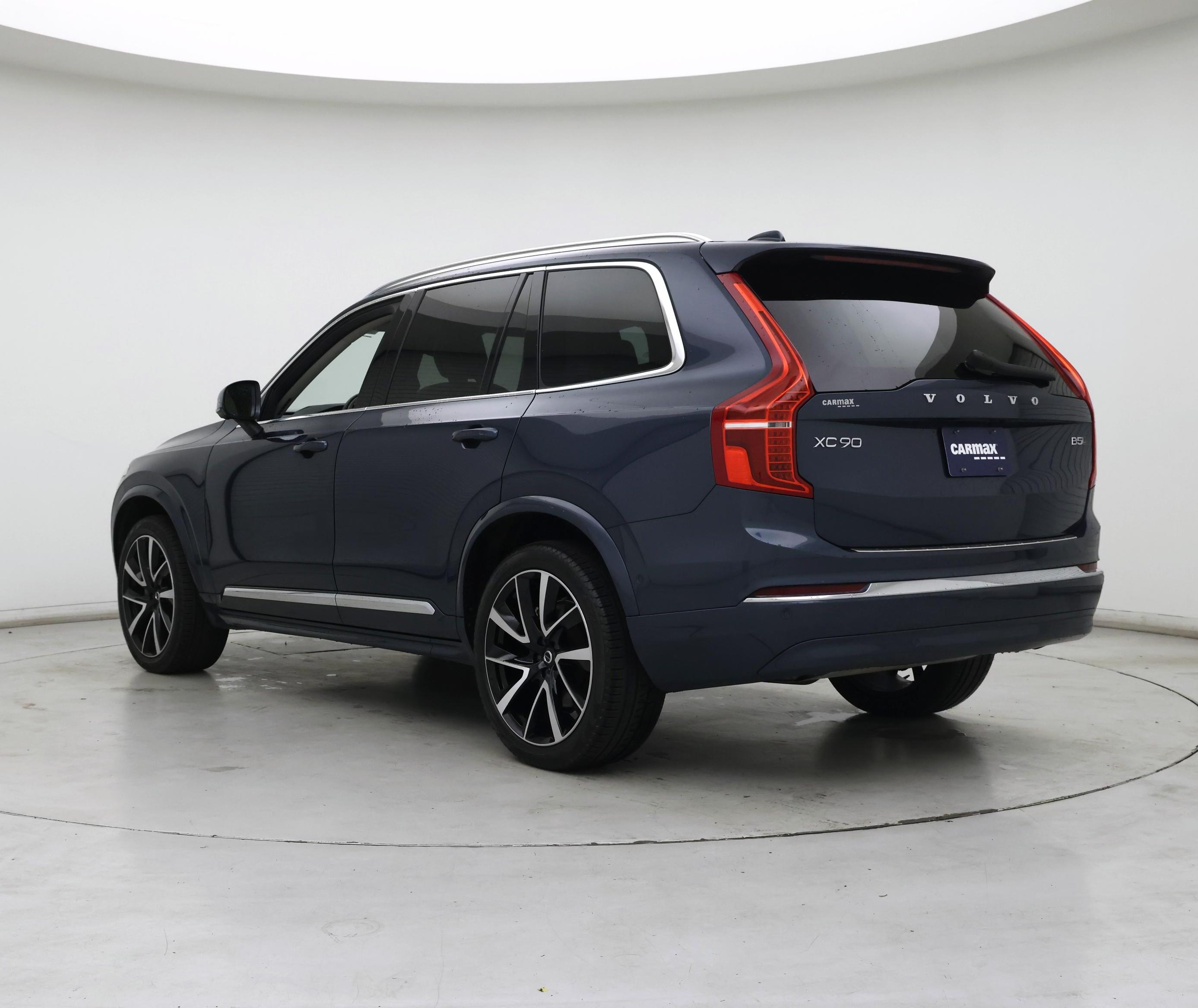 Thumbnail: 2023 Volvo XC90 - 2