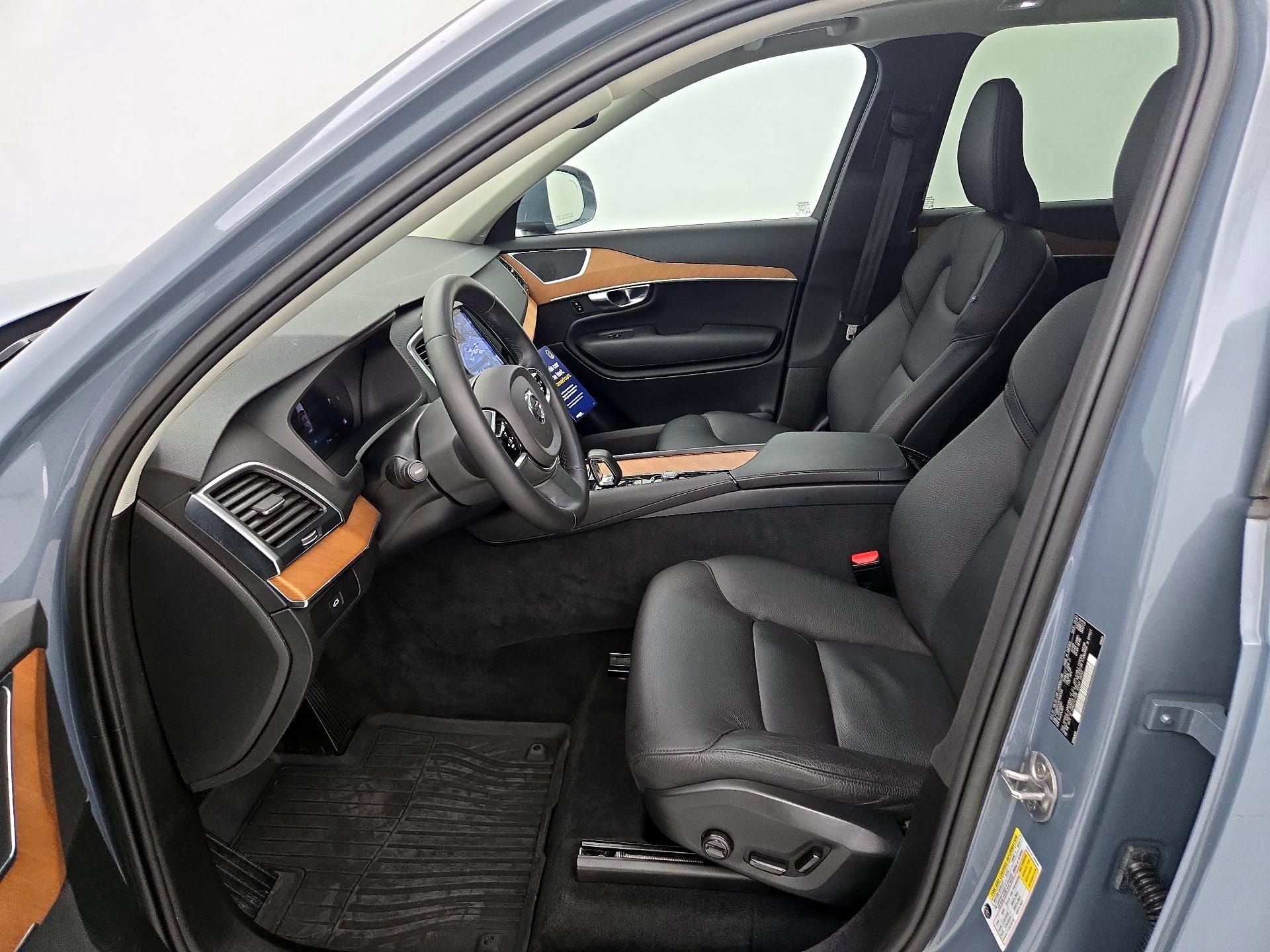 Thumbnail: 2023 Volvo XC90 - 11