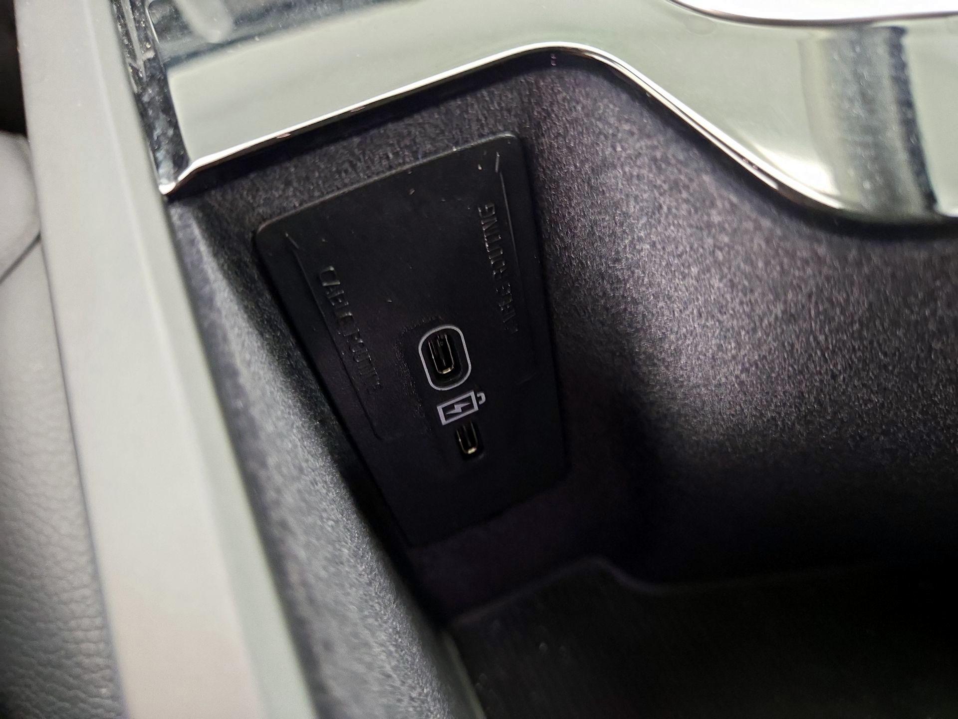 Thumbnail: 2023 Volvo XC90 - 19