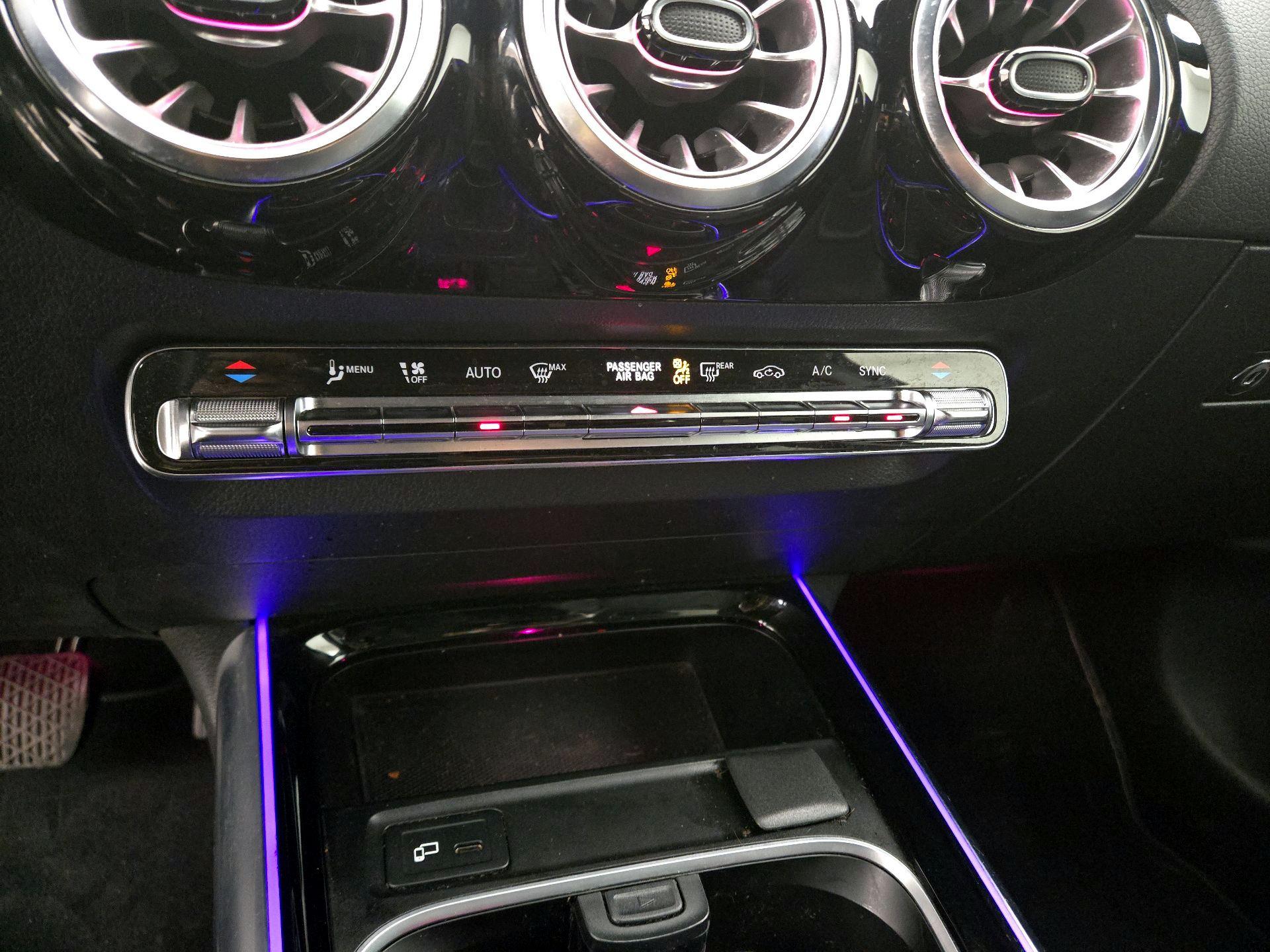 Thumbnail: 2023 Mercedes-Benz GLA - 16