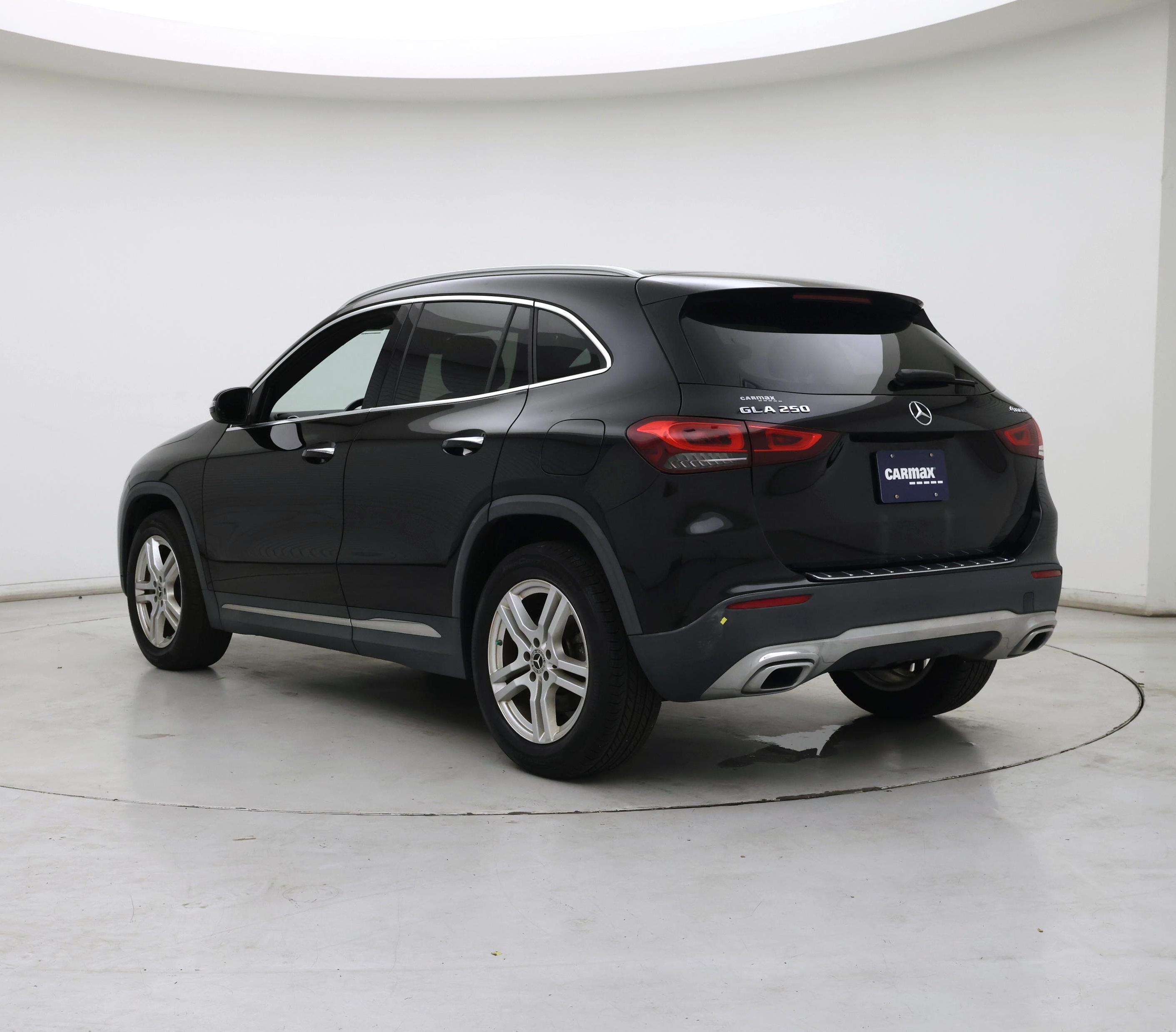 Thumbnail: 2023 Mercedes-Benz GLA - 2