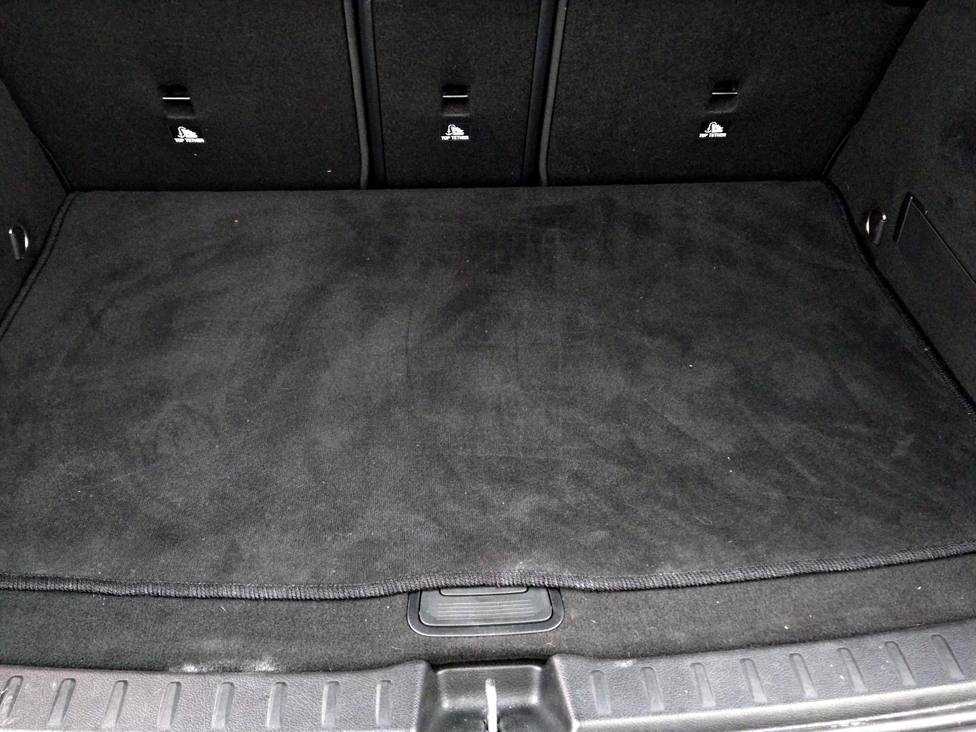 Thumbnail: 2023 Mercedes-Benz GLA - 19