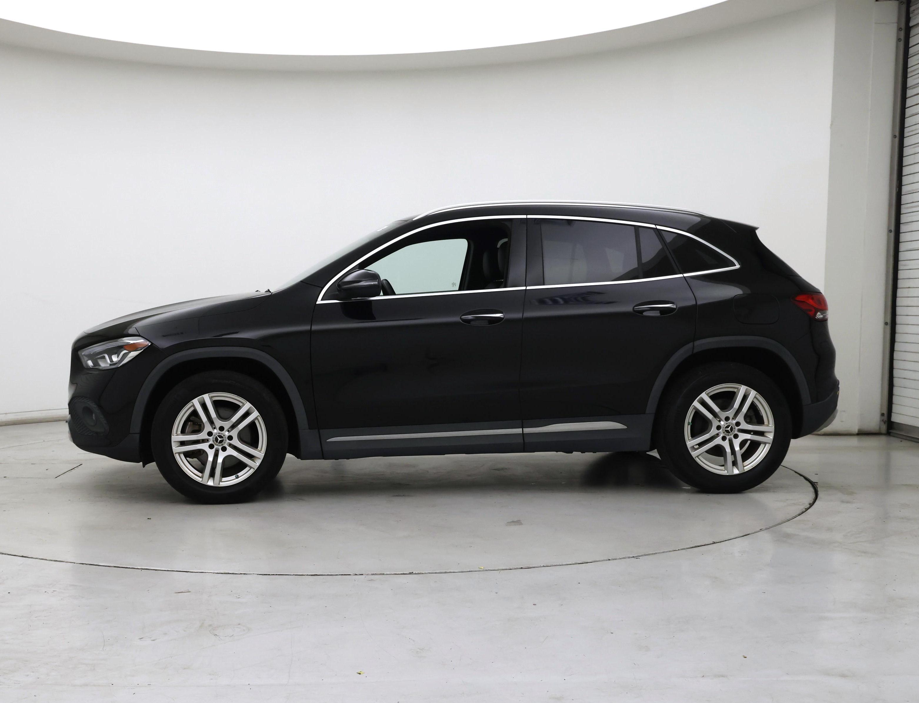 Thumbnail: 2023 Mercedes-Benz GLA - 3