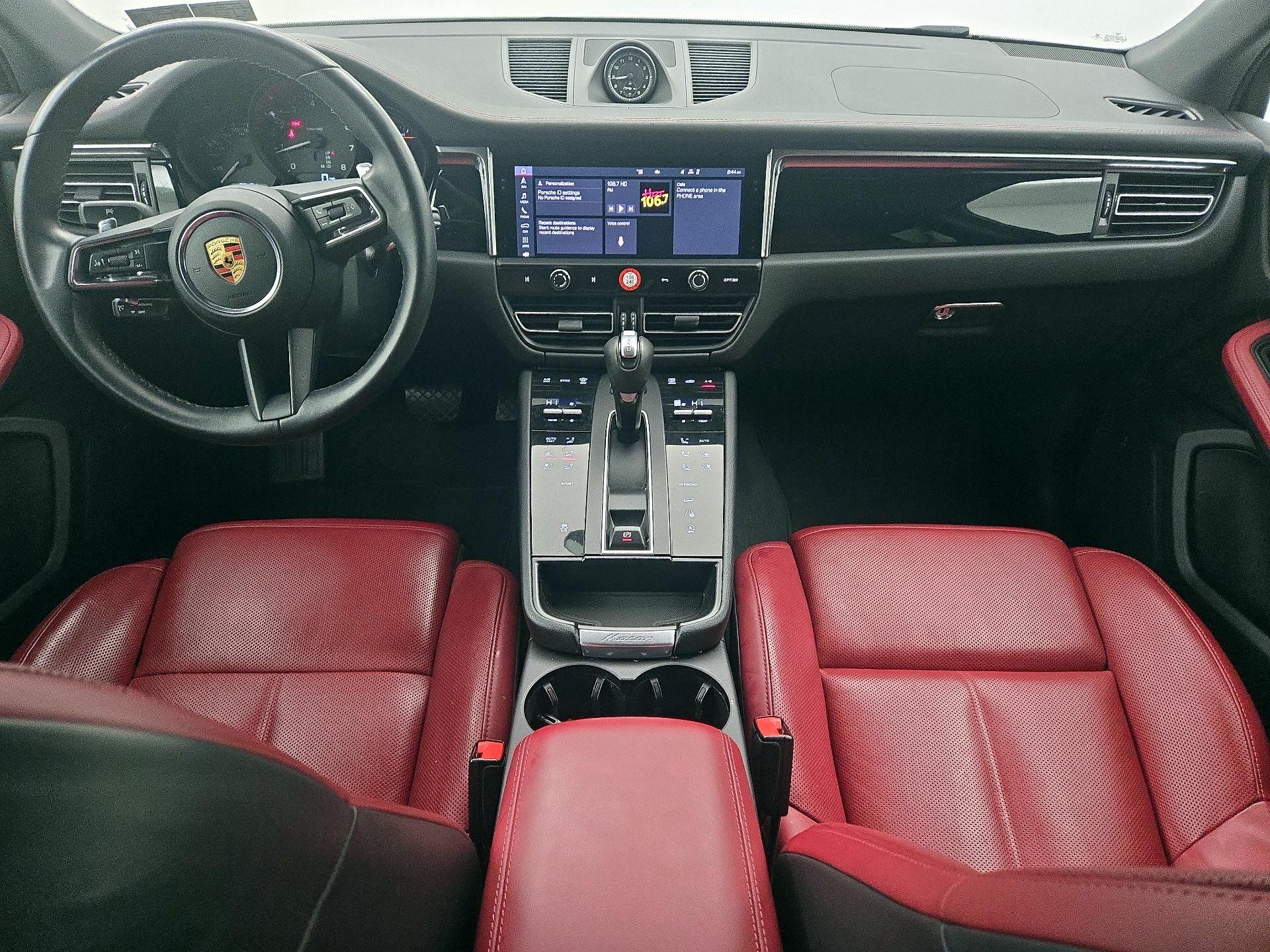 Thumbnail: 2022 Porsche Macan - 9