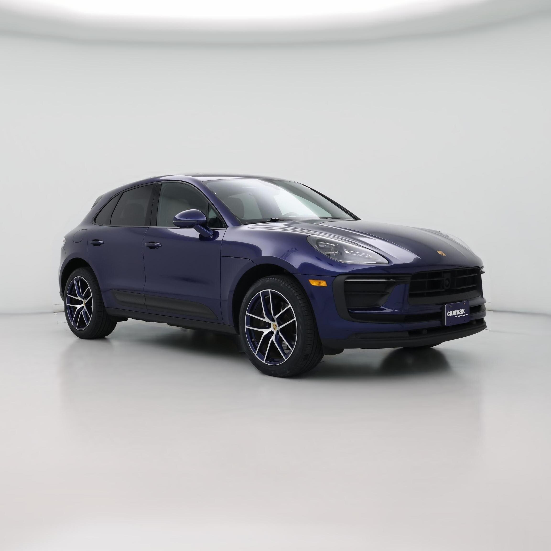 Thumbnail: 2023 Porsche Macan - 1