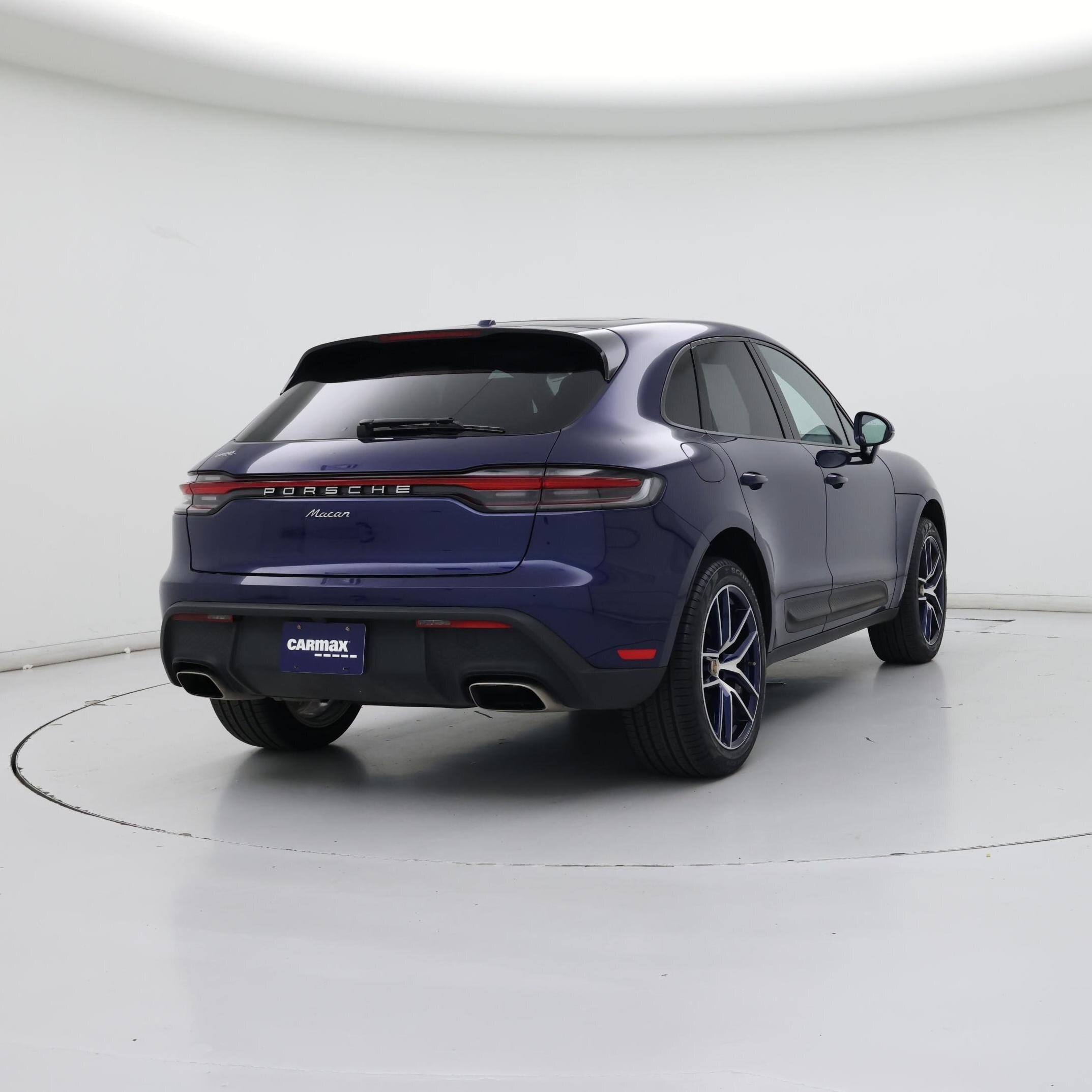 Thumbnail: 2023 Porsche Macan - 8