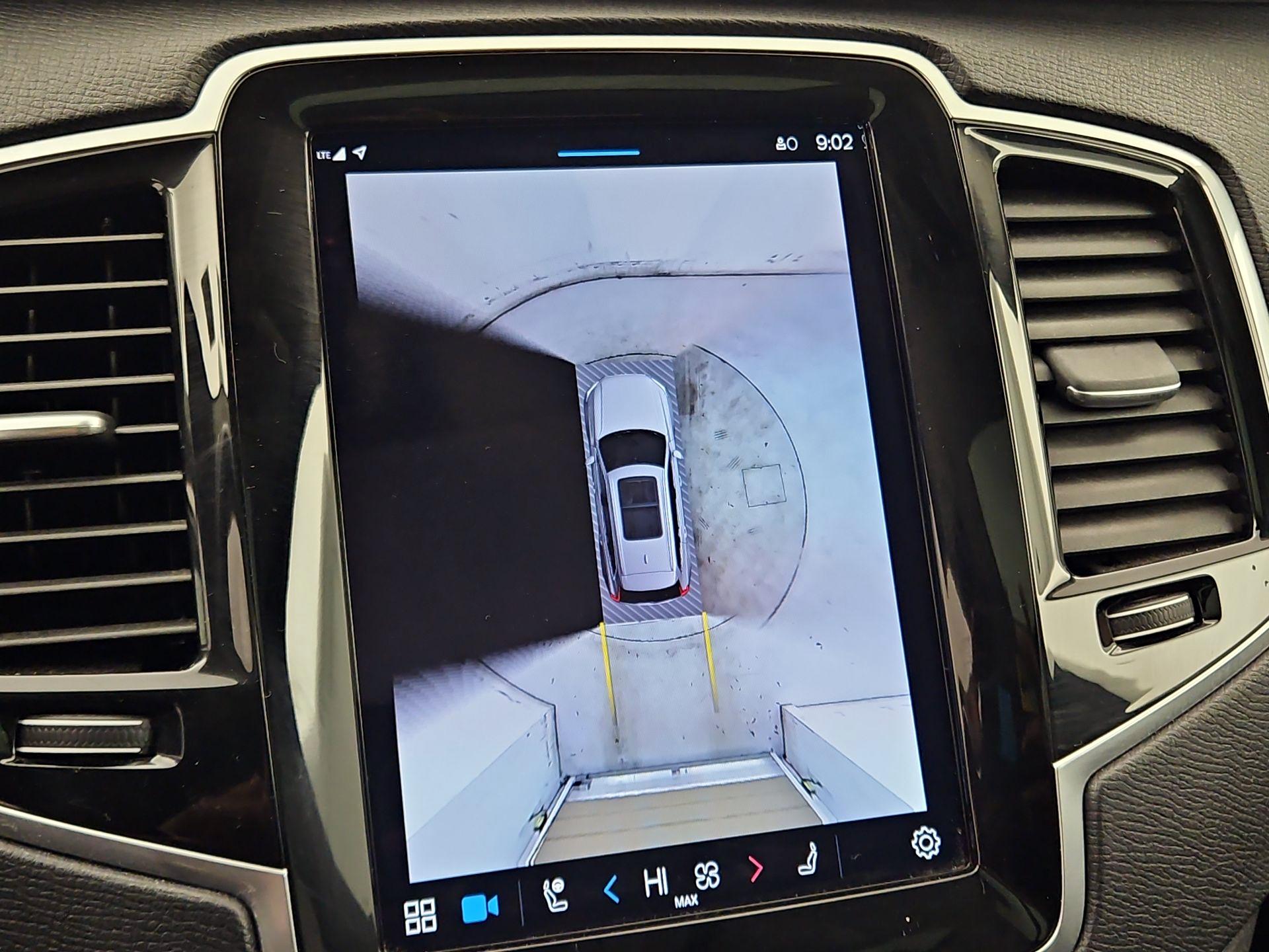 Thumbnail: 2024 Volvo XC90 - 15