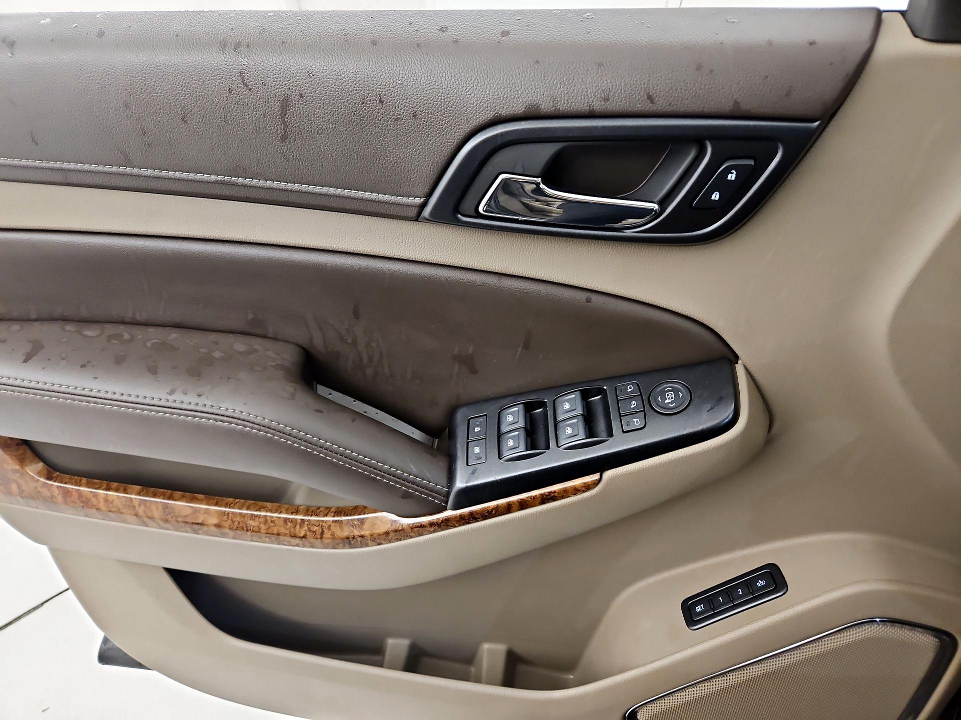 Thumbnail: 2018 Chevrolet Tahoe - 12