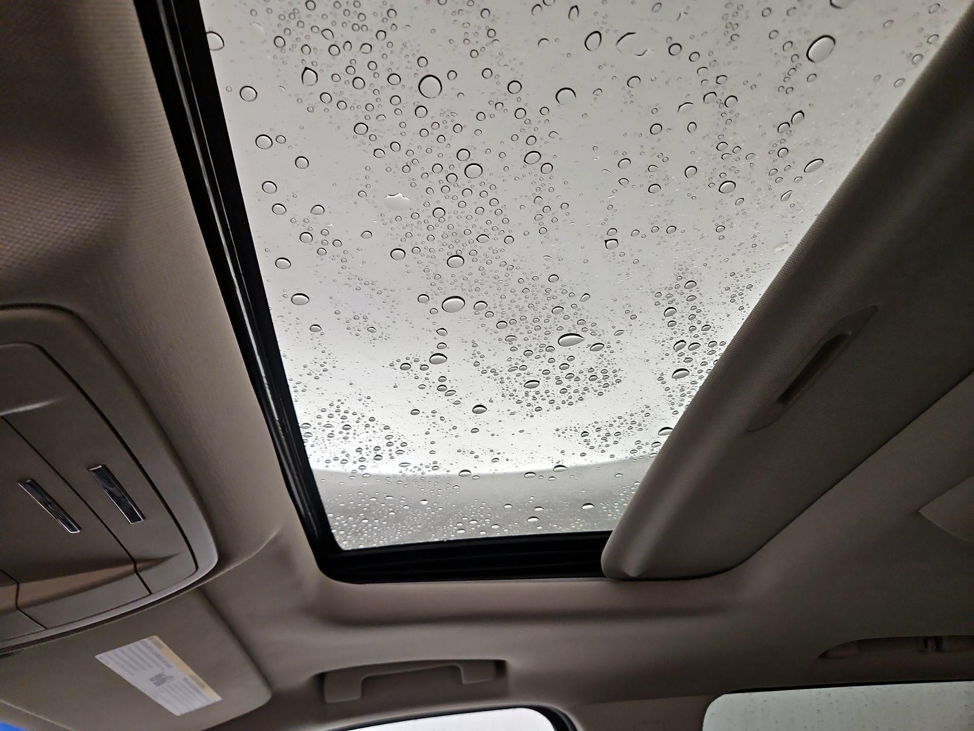 Thumbnail: 2018 Chevrolet Tahoe - 19