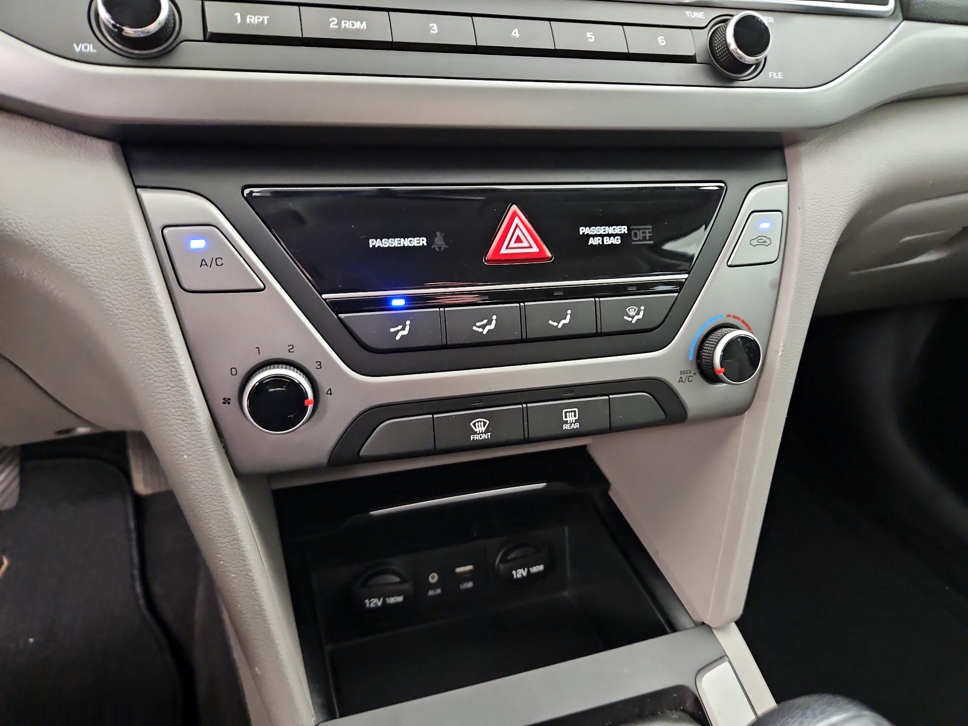 Thumbnail: 2018 Hyundai Elantra - 15