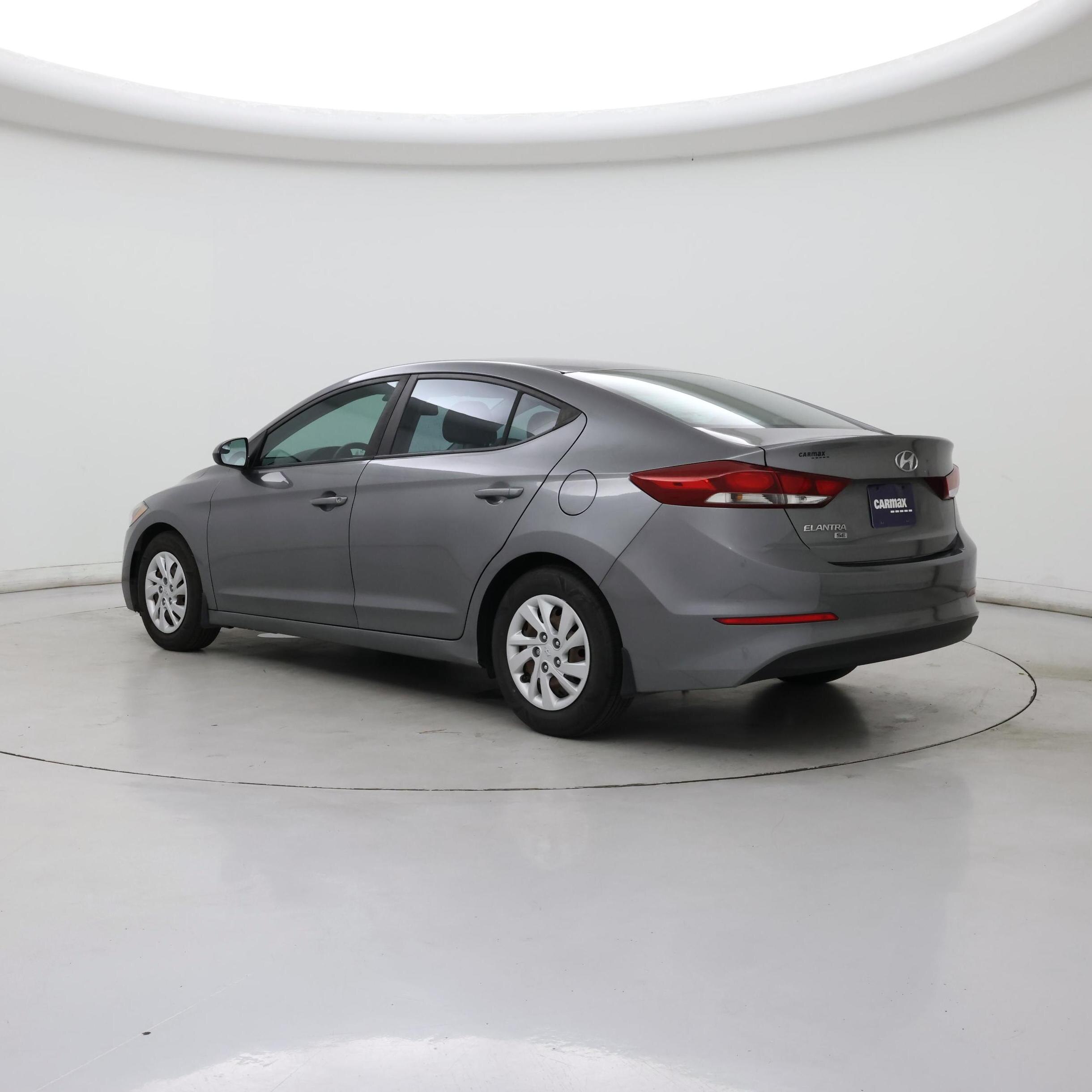 Thumbnail: 2018 Hyundai Elantra - 2