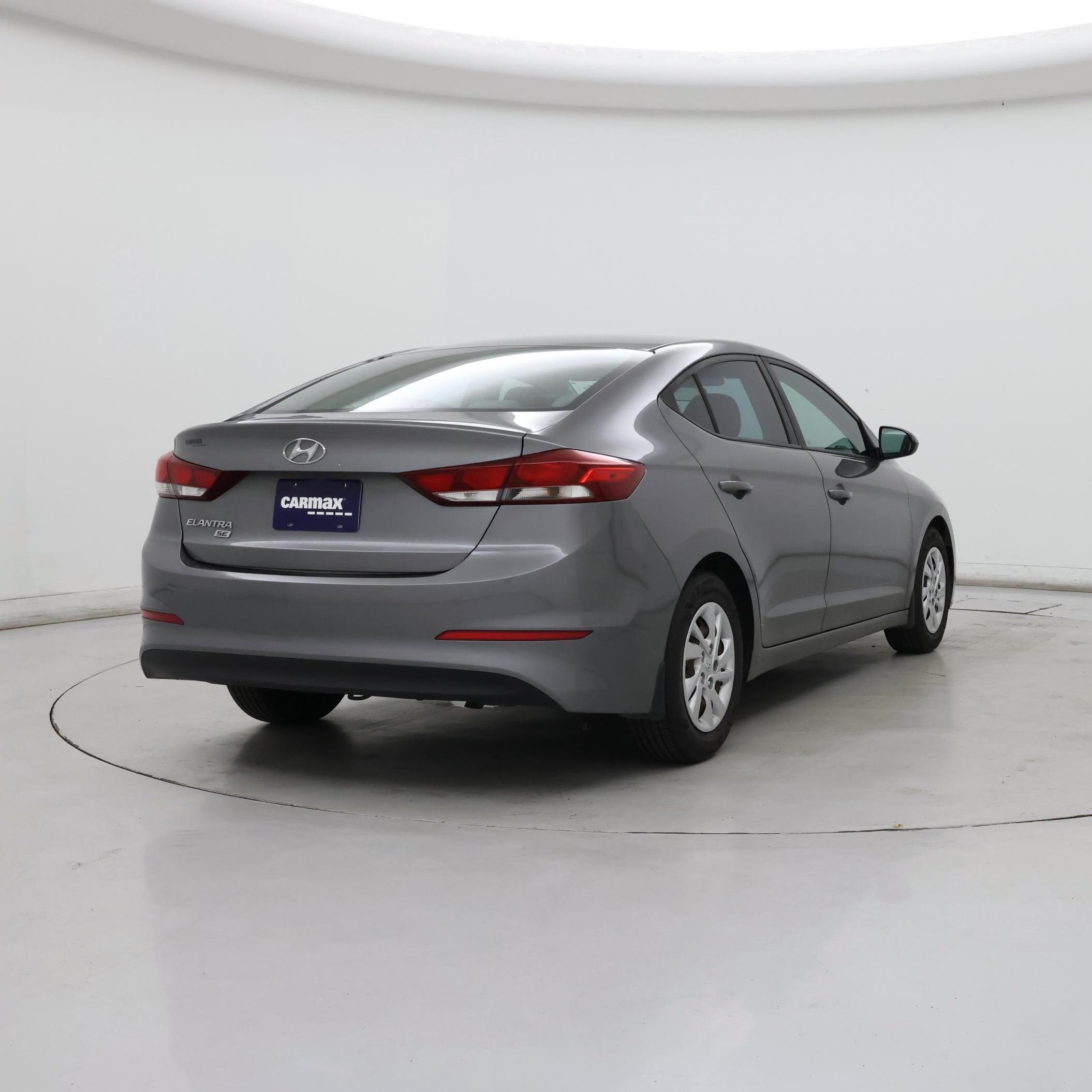 Thumbnail: 2018 Hyundai Elantra - 8