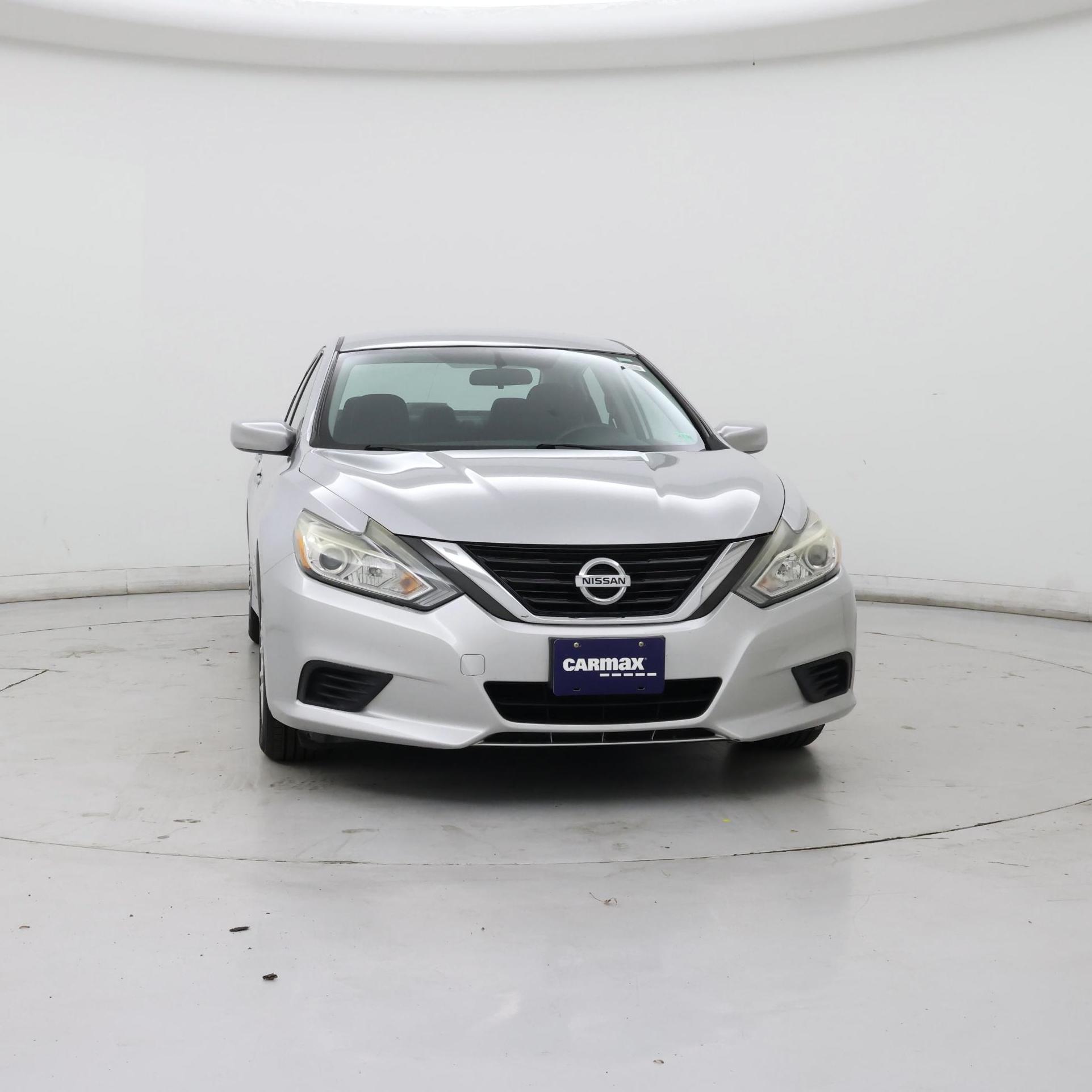 Thumbnail: 2016 Nissan Altima - 5