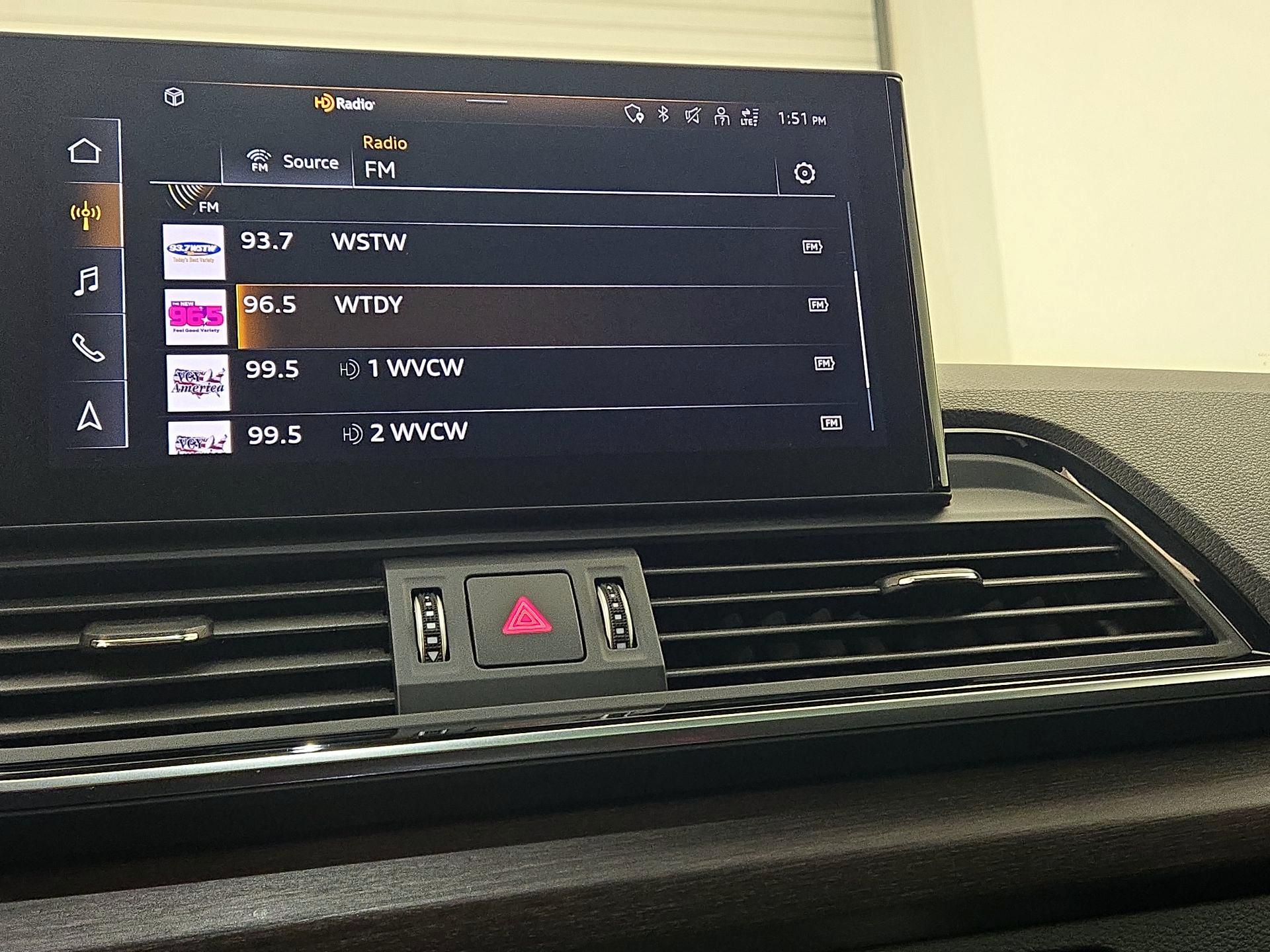 Thumbnail: 2022 Audi Q5 - 16