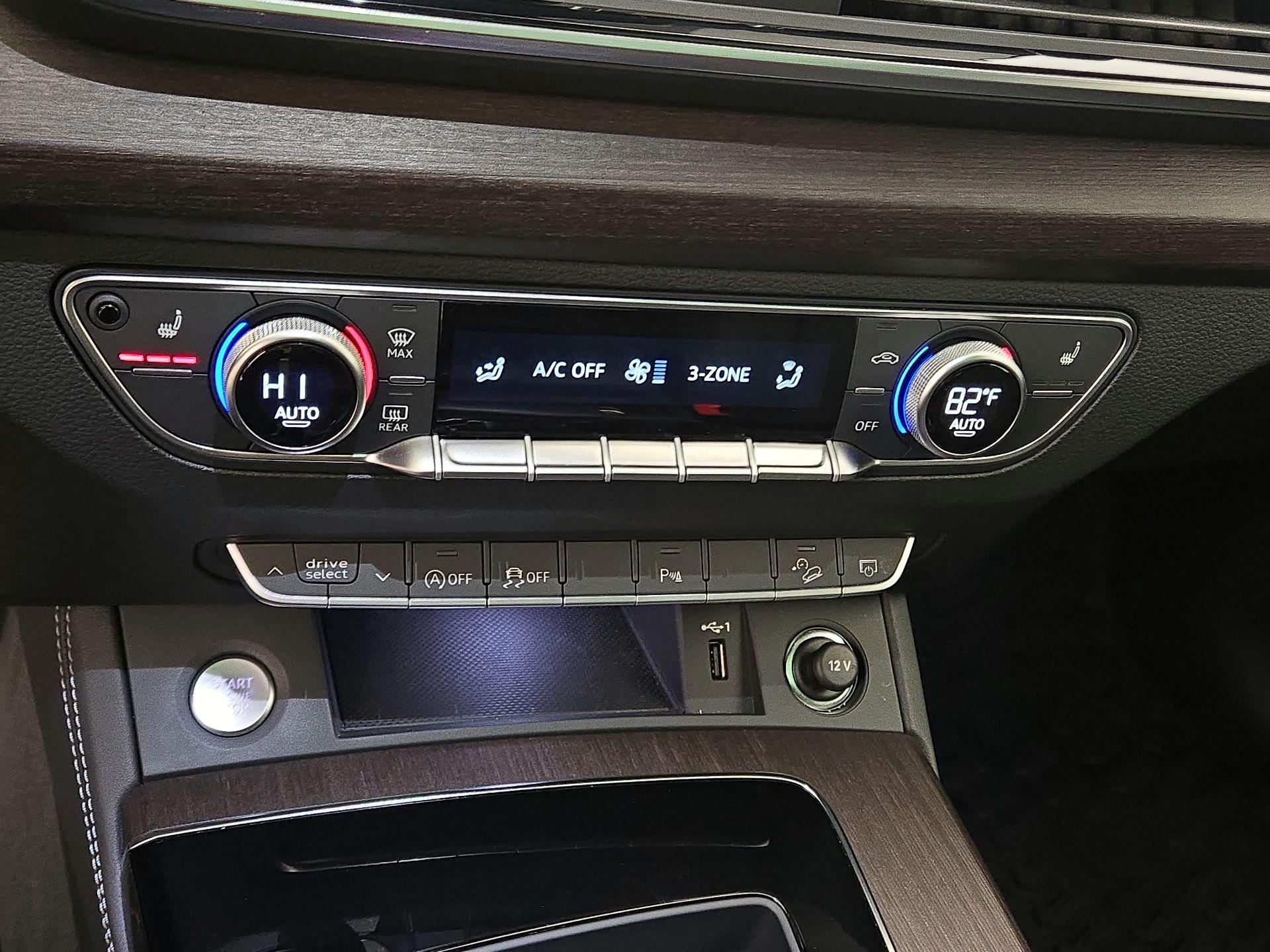 Thumbnail: 2022 Audi Q5 - 17