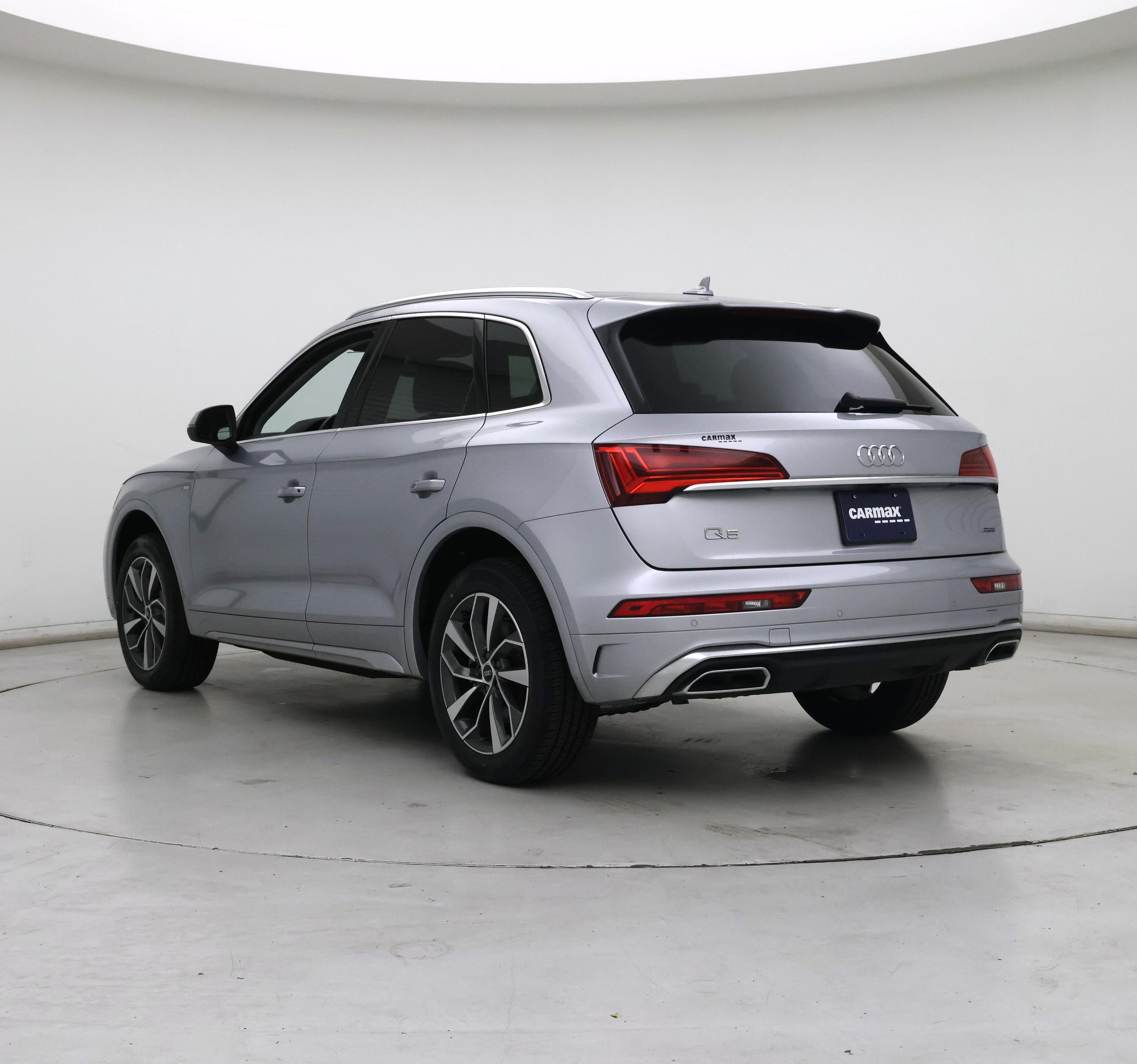 Thumbnail: 2022 Audi Q5 - 2