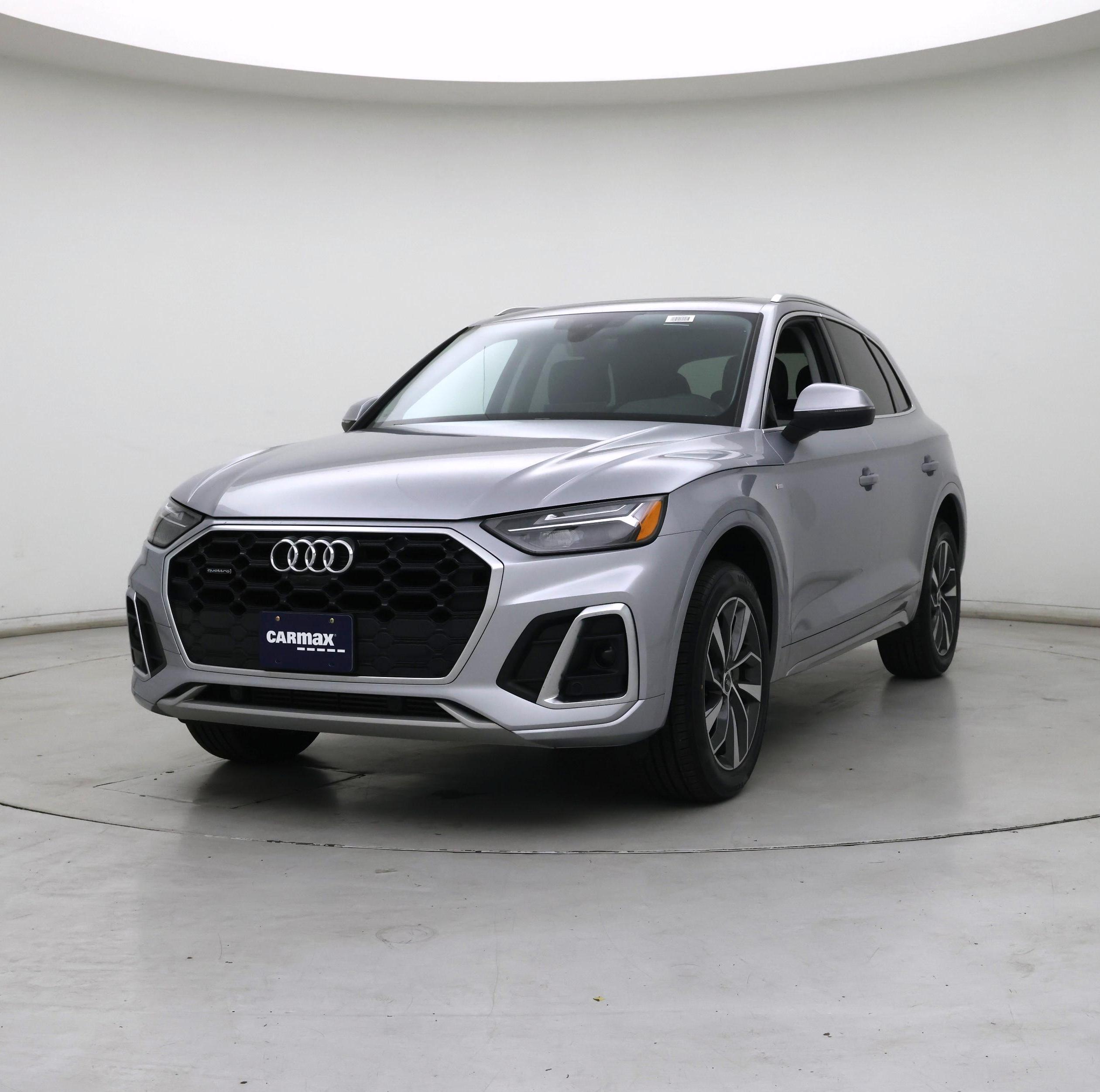 Thumbnail: 2022 Audi Q5 - 4