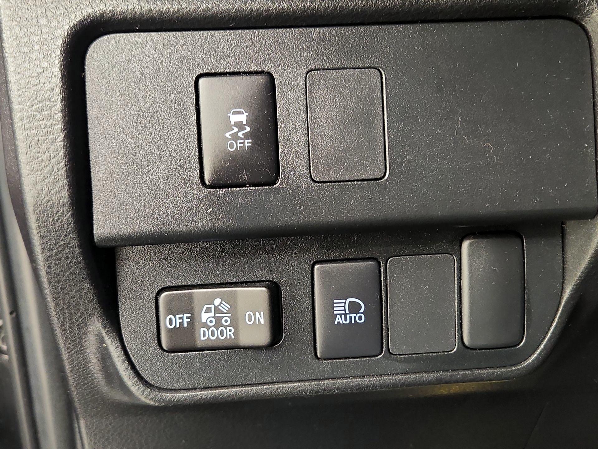 Thumbnail: 2023 Toyota Tacoma - 13