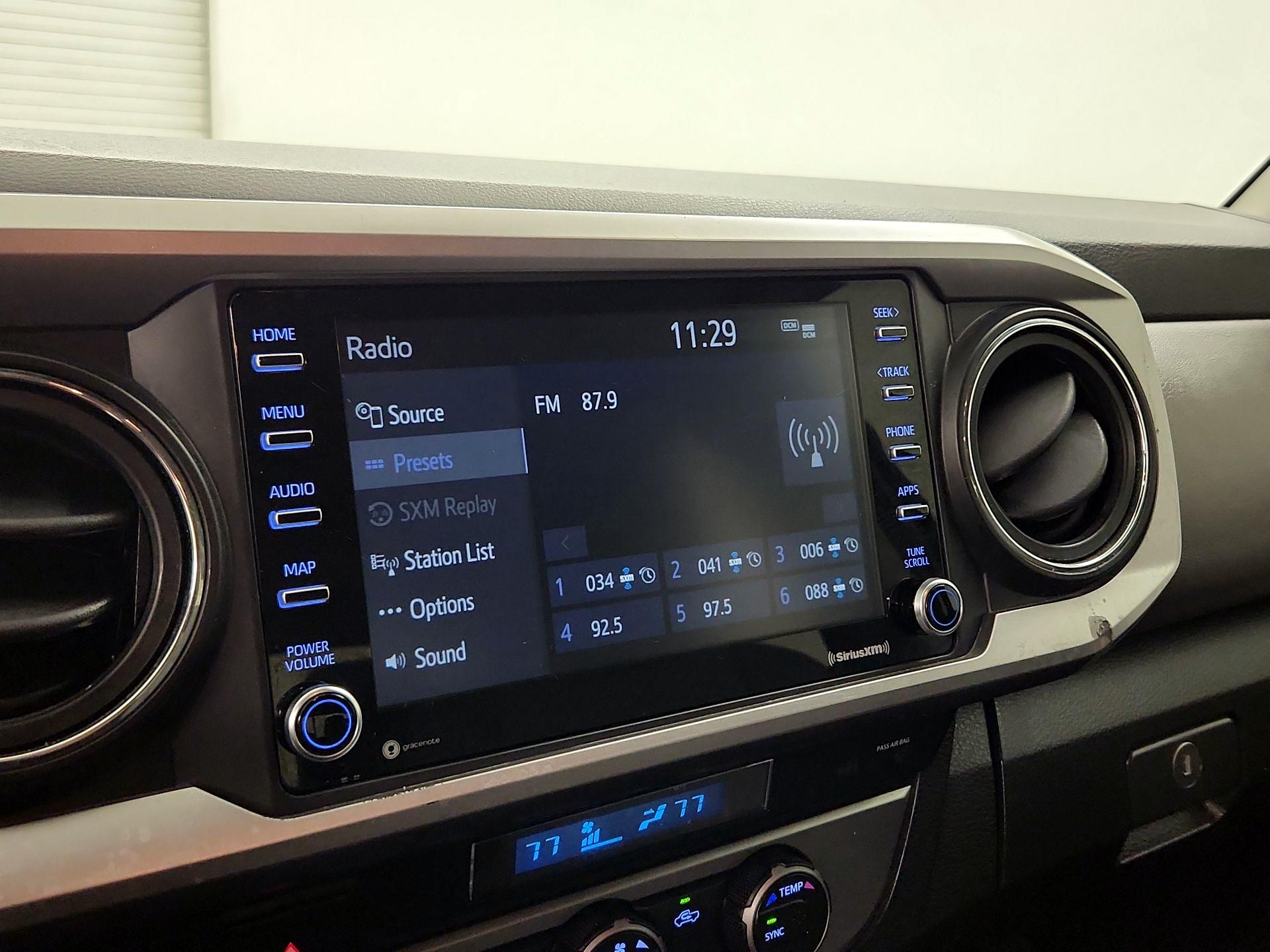 Thumbnail: 2023 Toyota Tacoma - 15