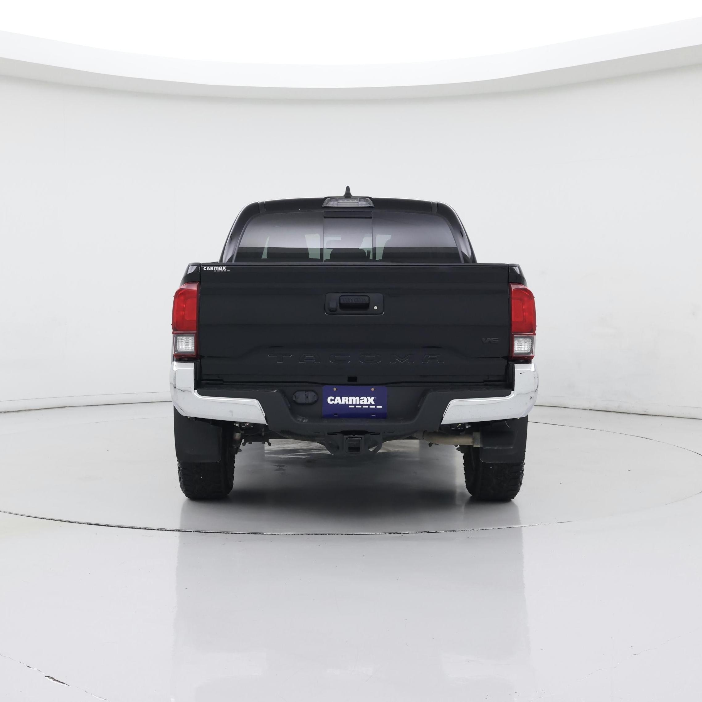 Thumbnail: 2023 Toyota Tacoma - 6