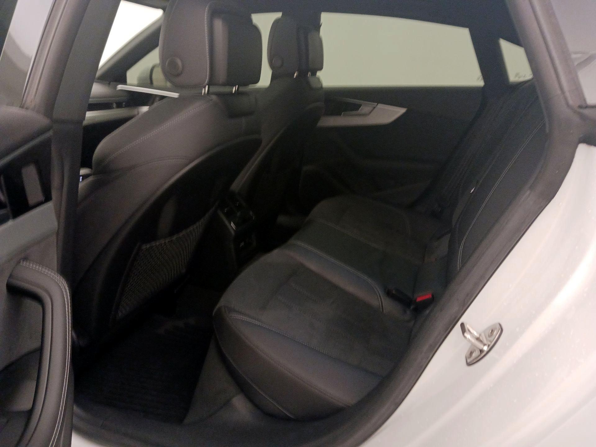 Thumbnail: 2022 Audi A5 - 20