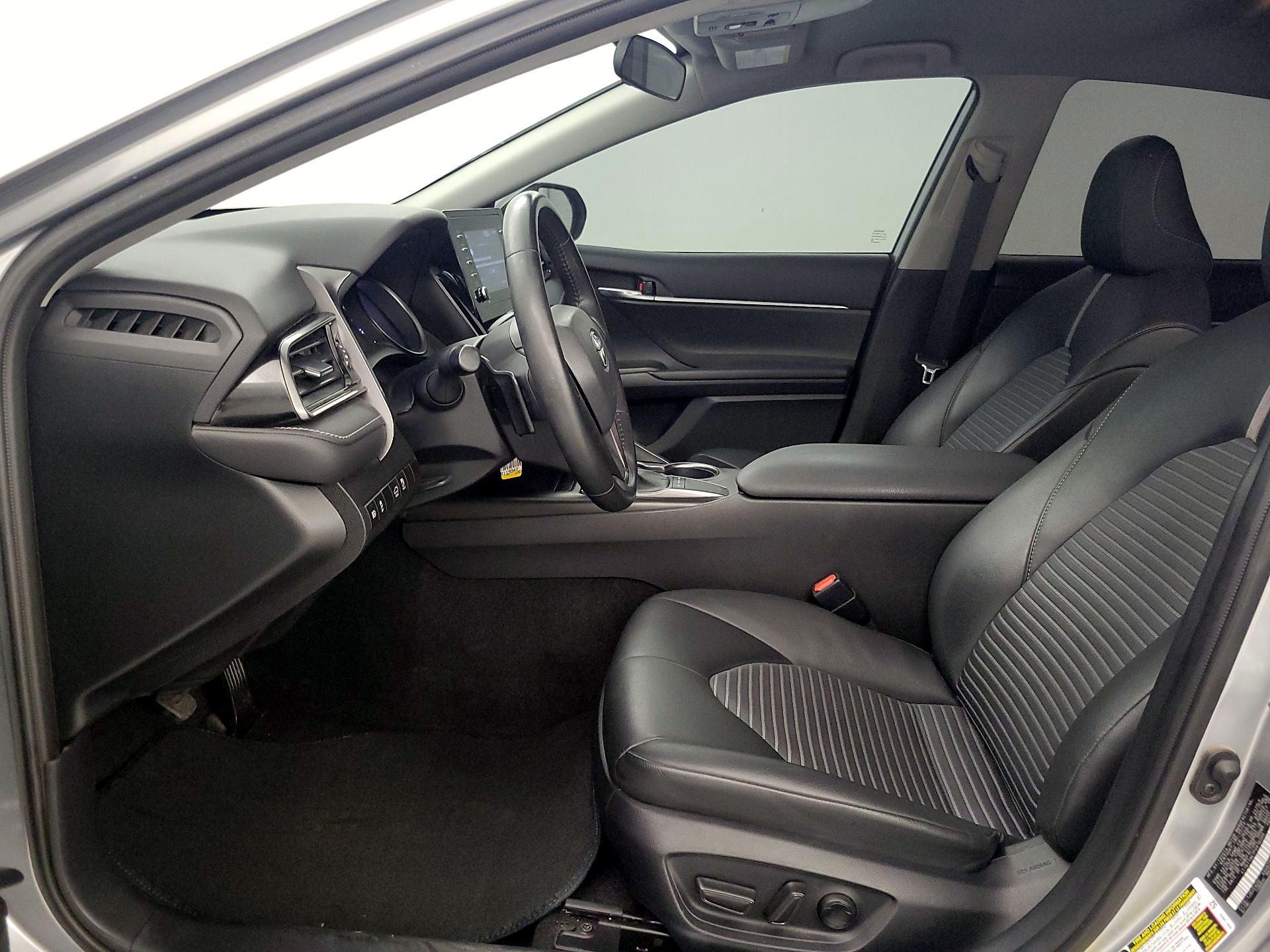 Thumbnail: 2023 Toyota Camry - 11