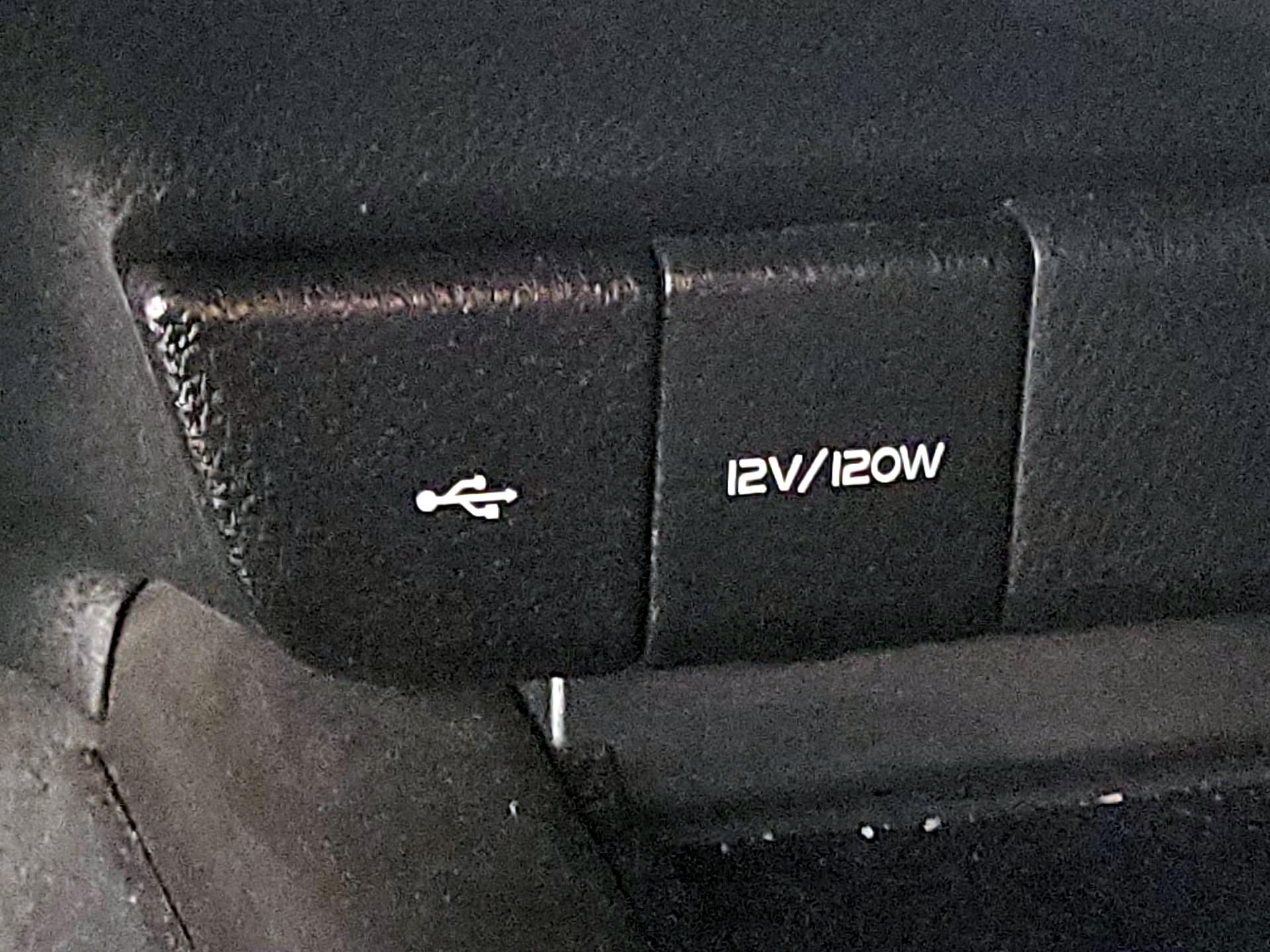 Thumbnail: 2023 Toyota Camry - 18