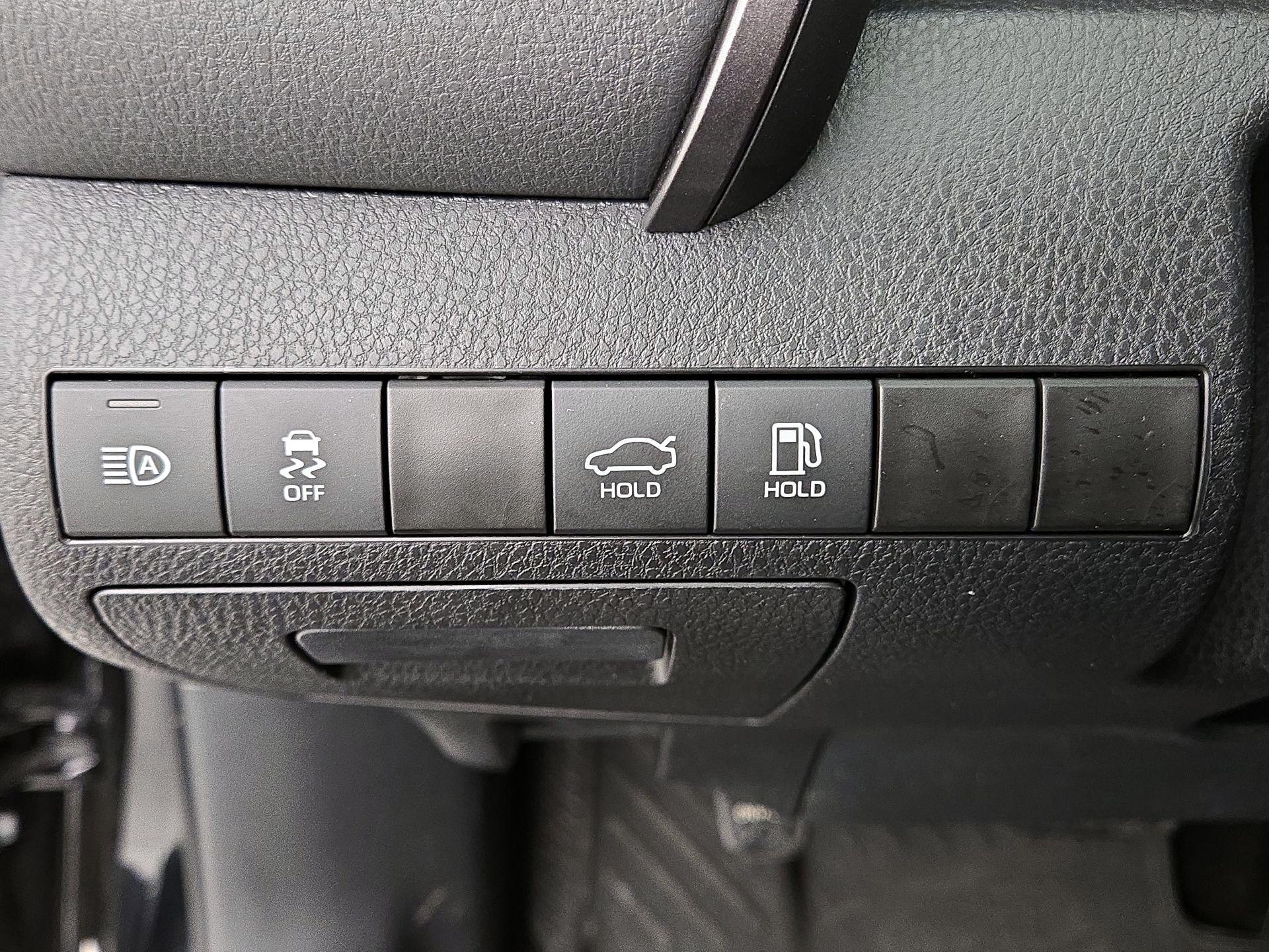 Thumbnail: 2023 Toyota Camry - 13