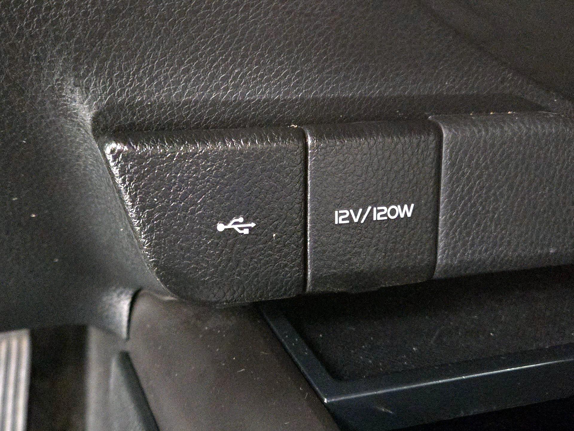 Thumbnail: 2023 Toyota Camry - 18