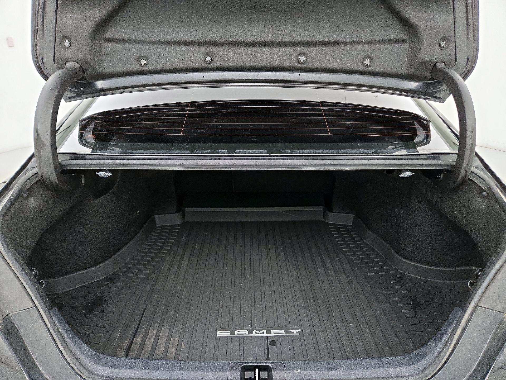 Thumbnail: 2023 Toyota Camry - 20