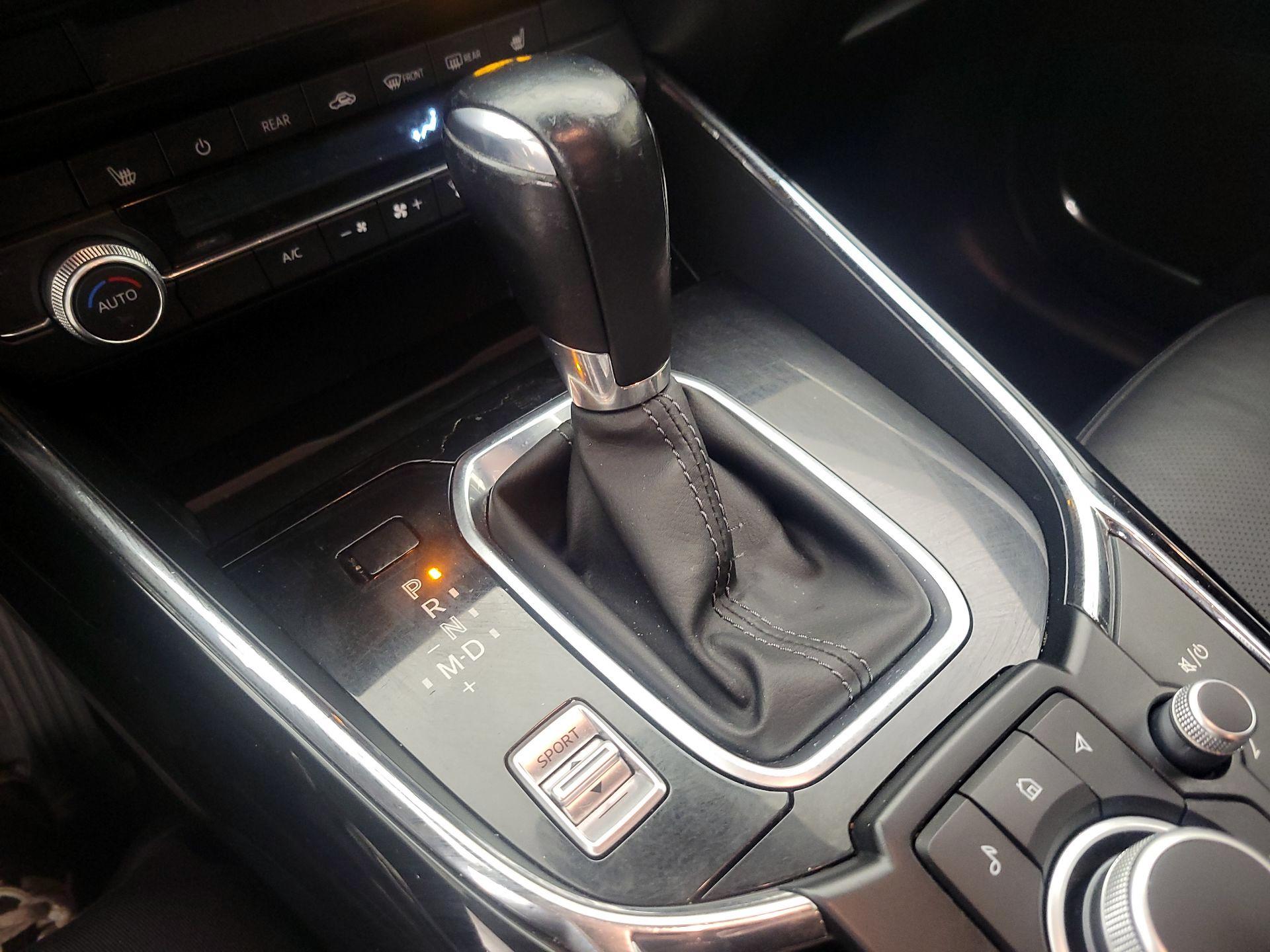 Thumbnail: 2022 Mazda CX-9 - 16