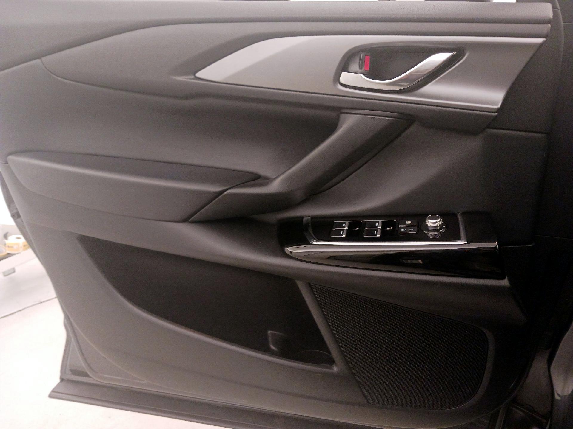 Thumbnail: 2023 Mazda CX-9 - 12