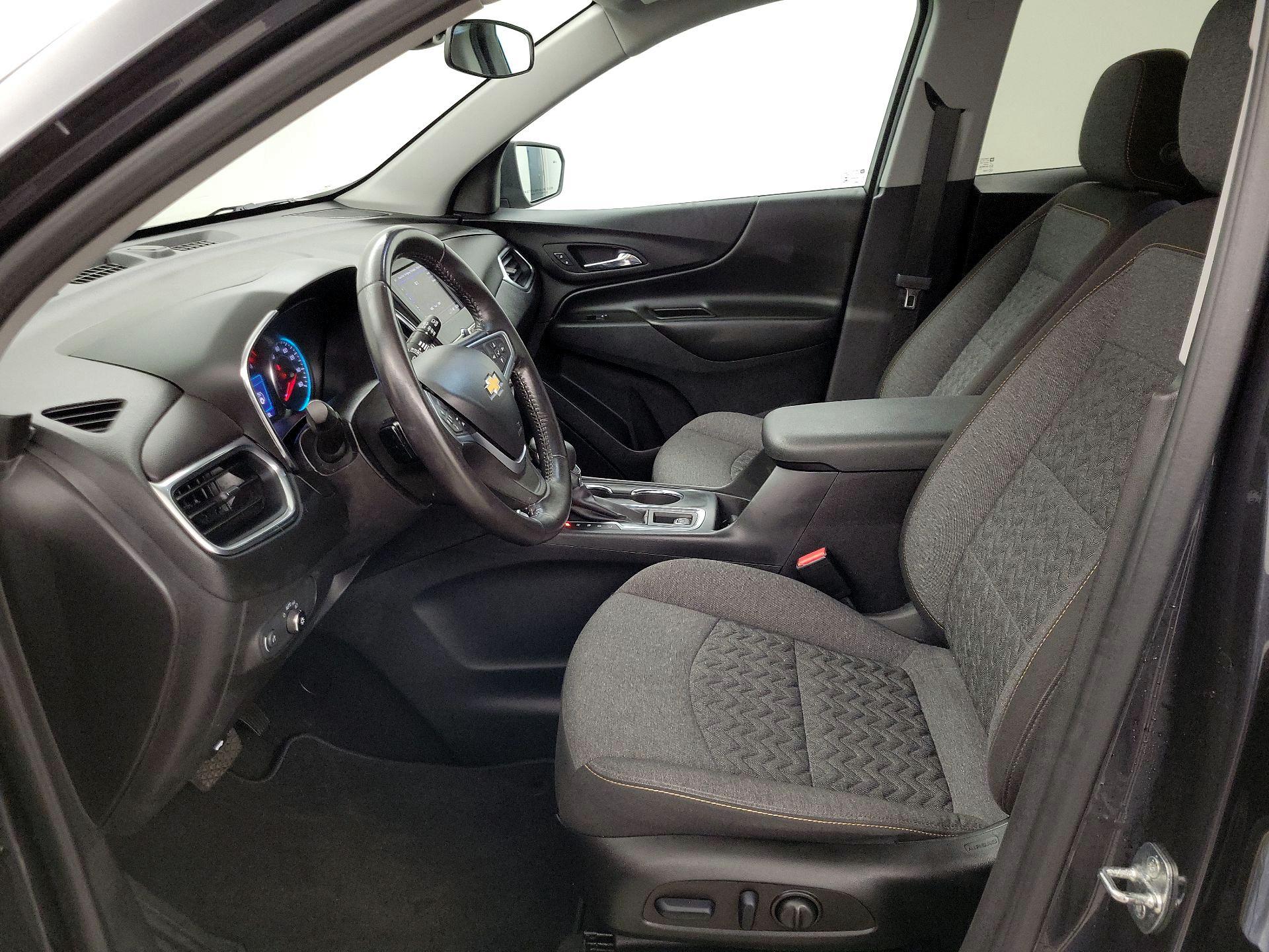 Thumbnail: 2022 Chevrolet Equinox - 11