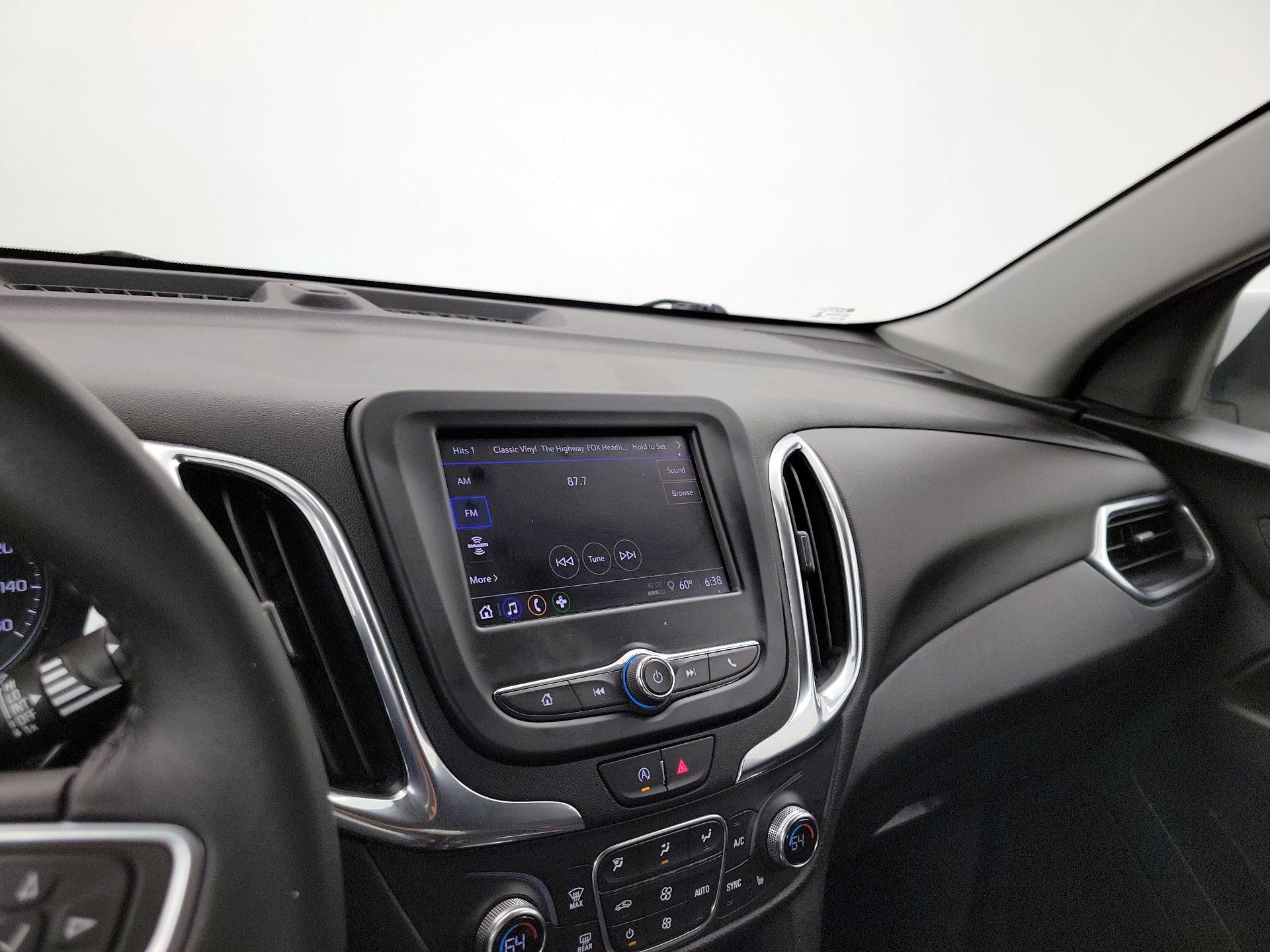 Thumbnail: 2022 Chevrolet Equinox - 15